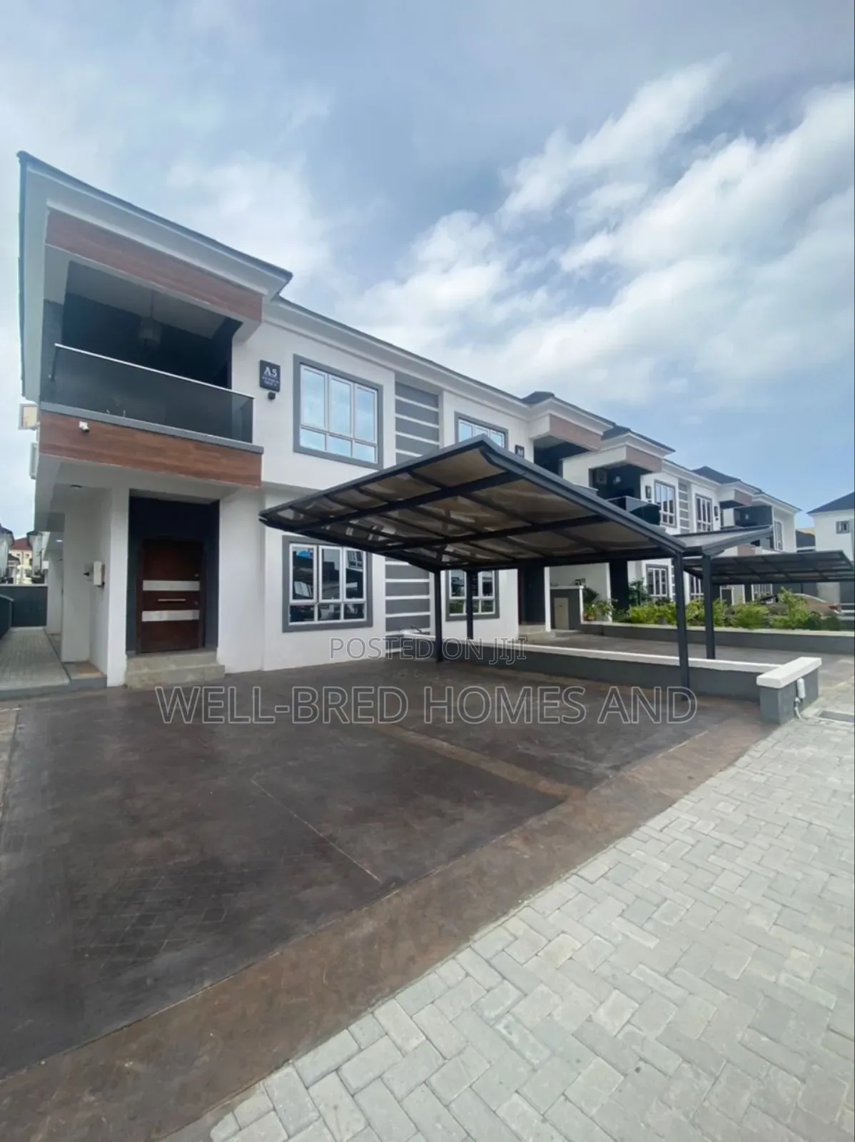 5bdrm Duplex in Chevron Estate Lekki for rent in Chevron
