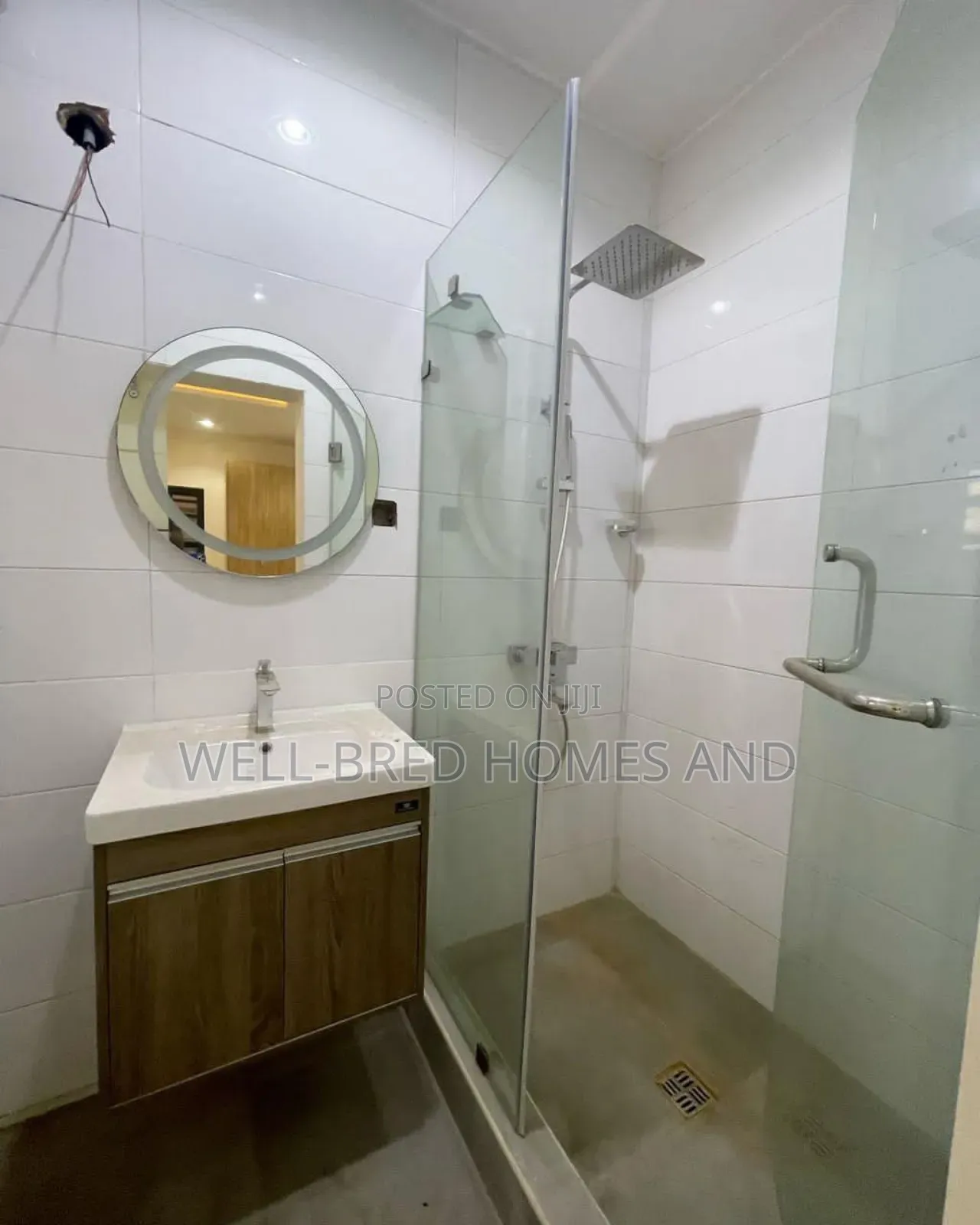 2bdrm Apartment In Ikate For Sale in Ikate