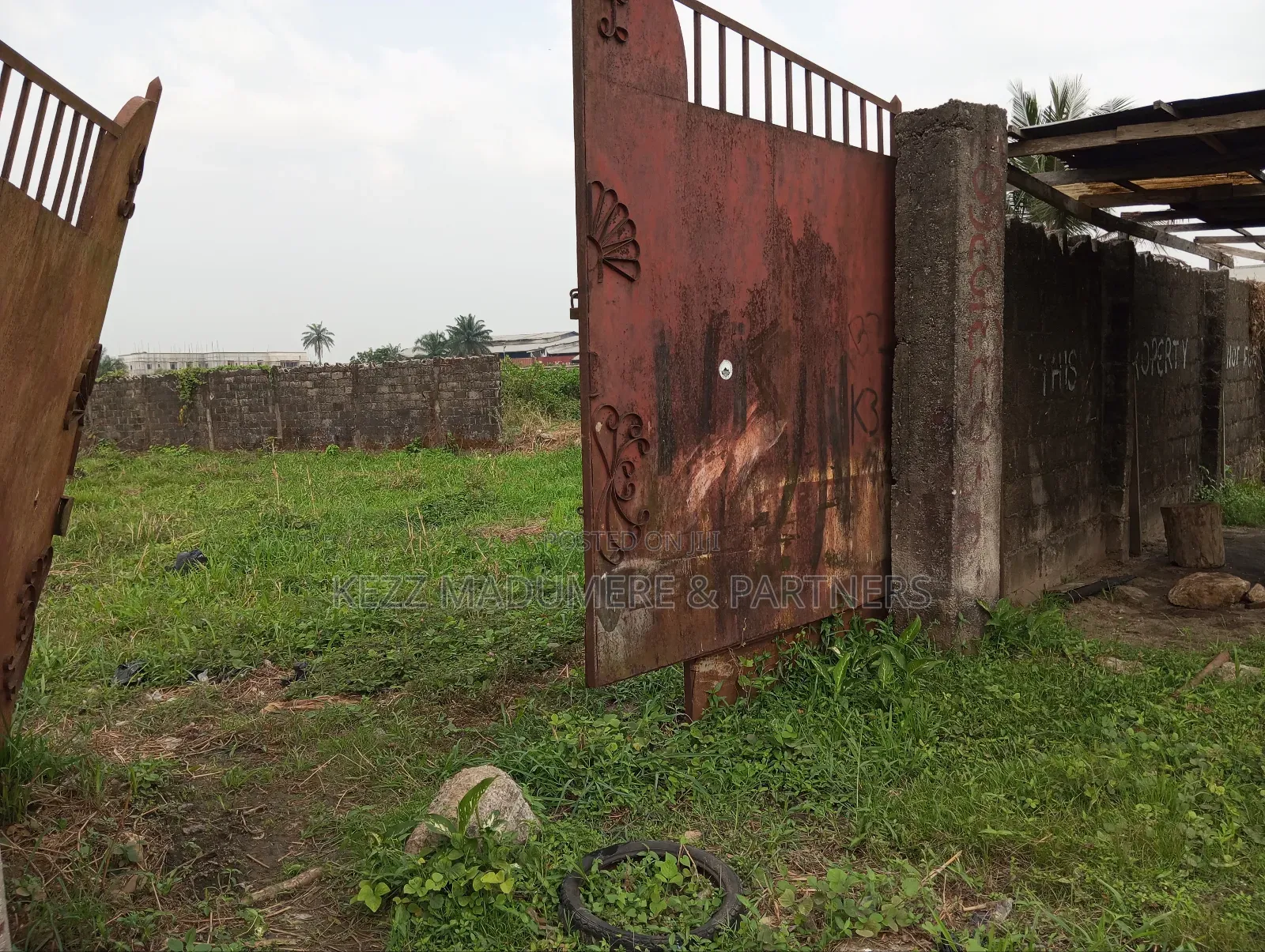 For Sale: 5 Plots of Land at G.U.Aker , Eliozu ,Ph in Port-Harcourt