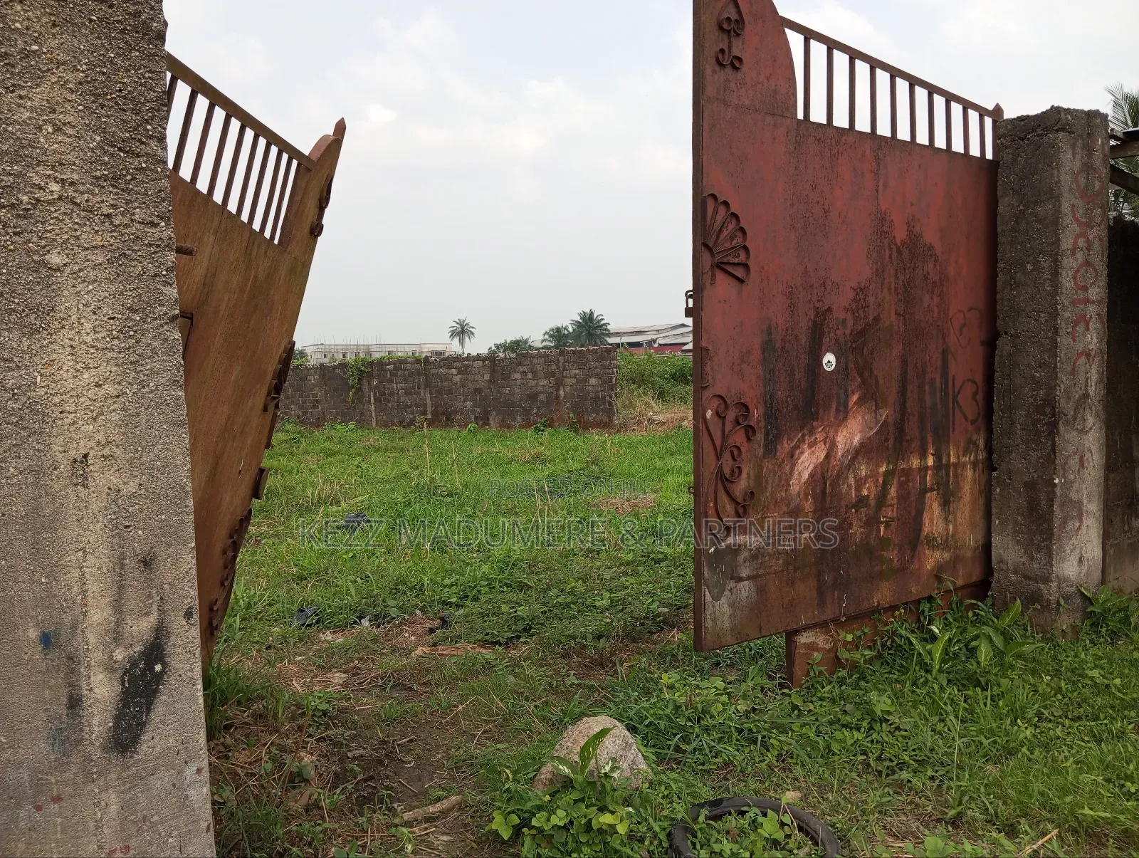 For Sale: 5 Plots of Land at G.U.Aker , Eliozu ,Ph in Port-Harcourt