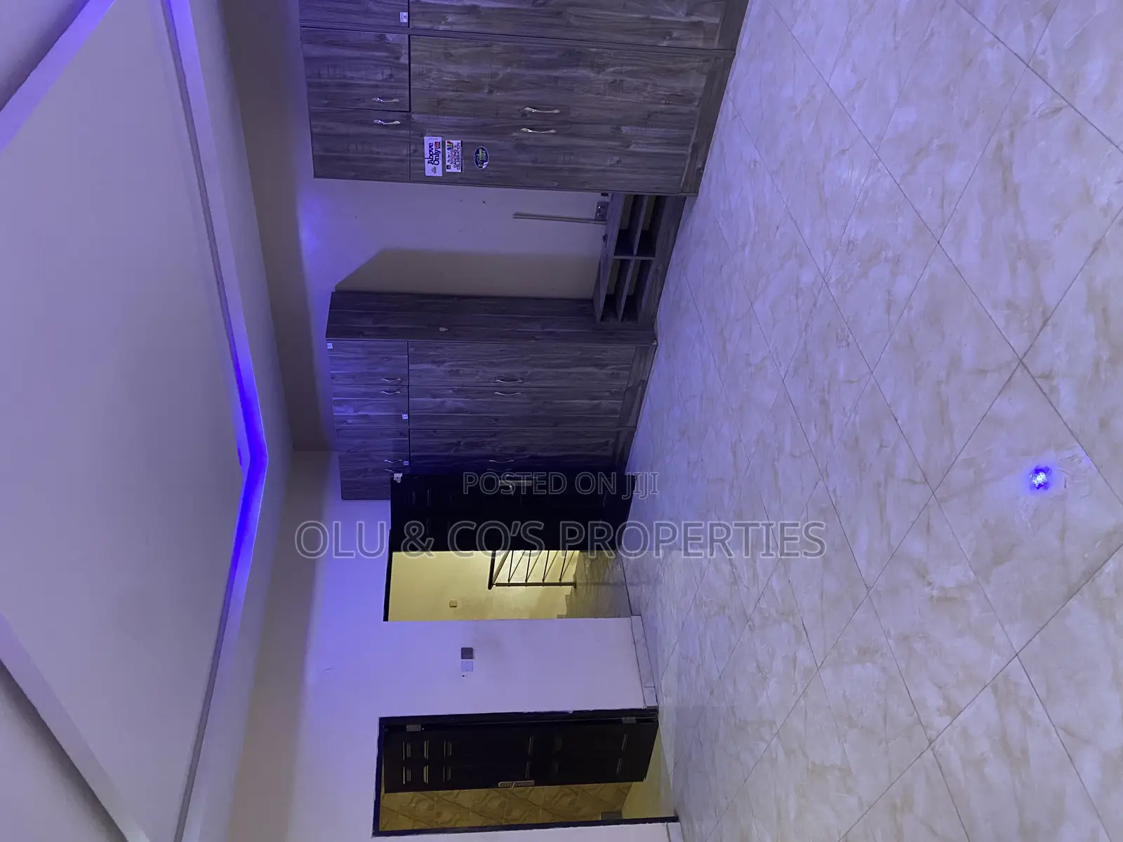 4bdrm Duplex in An Estate, Lugbe District for rent in Lugbe District
