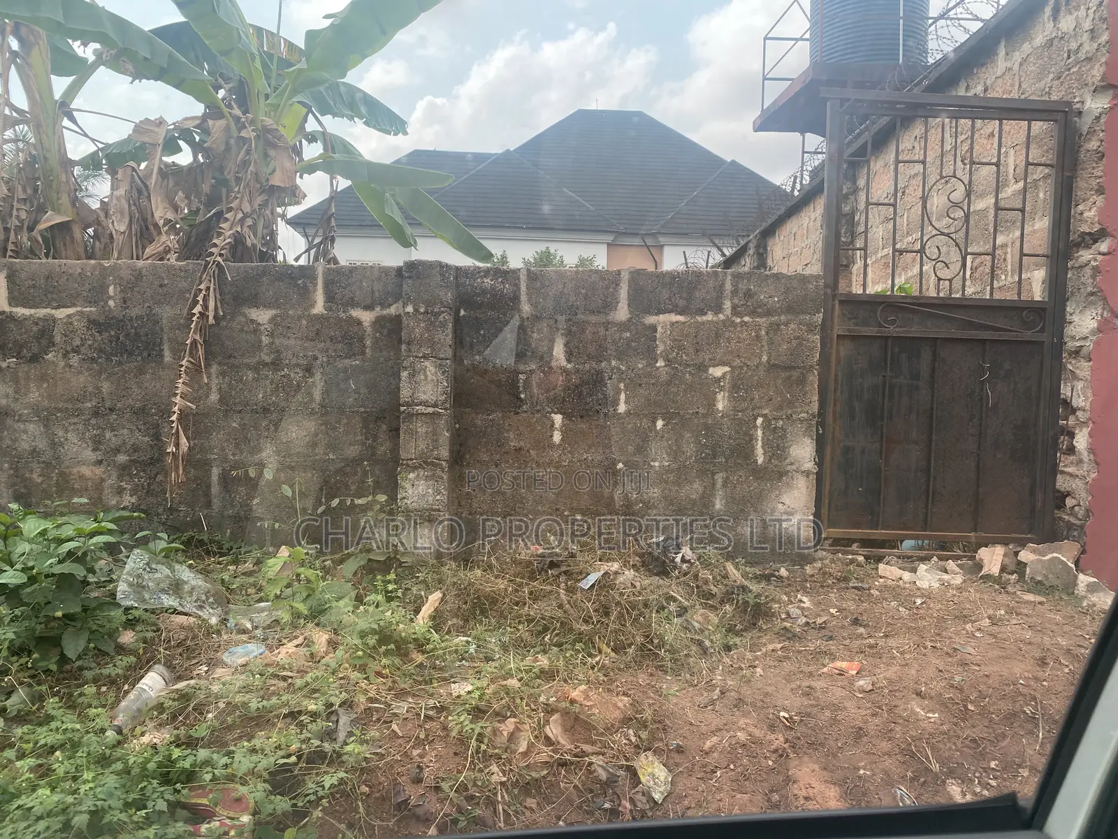 Very Nice 100ft By 100ft Fenced And Gated Plot Of Land in Benin City