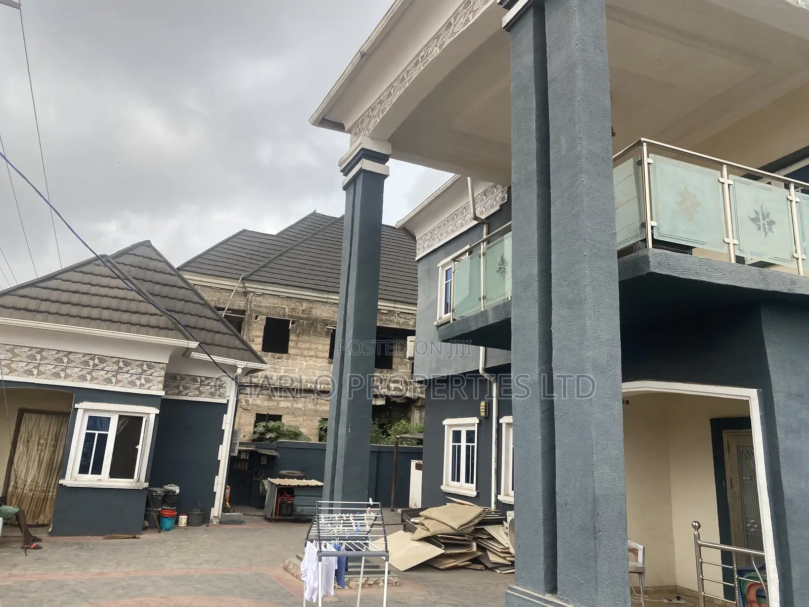 Furnished 7bdrm Duplex in Benin City for sale in Benin City