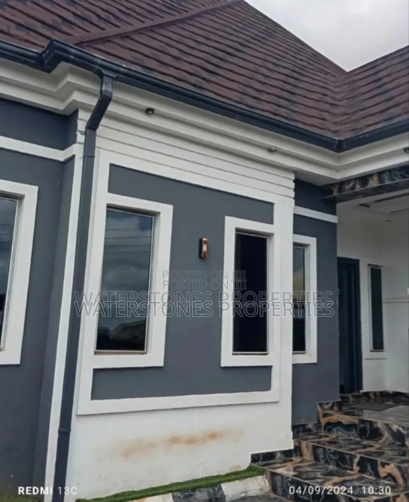 Building for Sale in Asaba in Oshimili South
