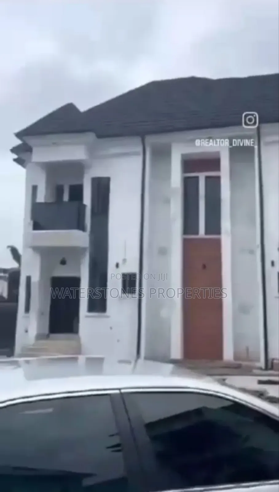 Terrace Duplex for Sale in Oshimili South