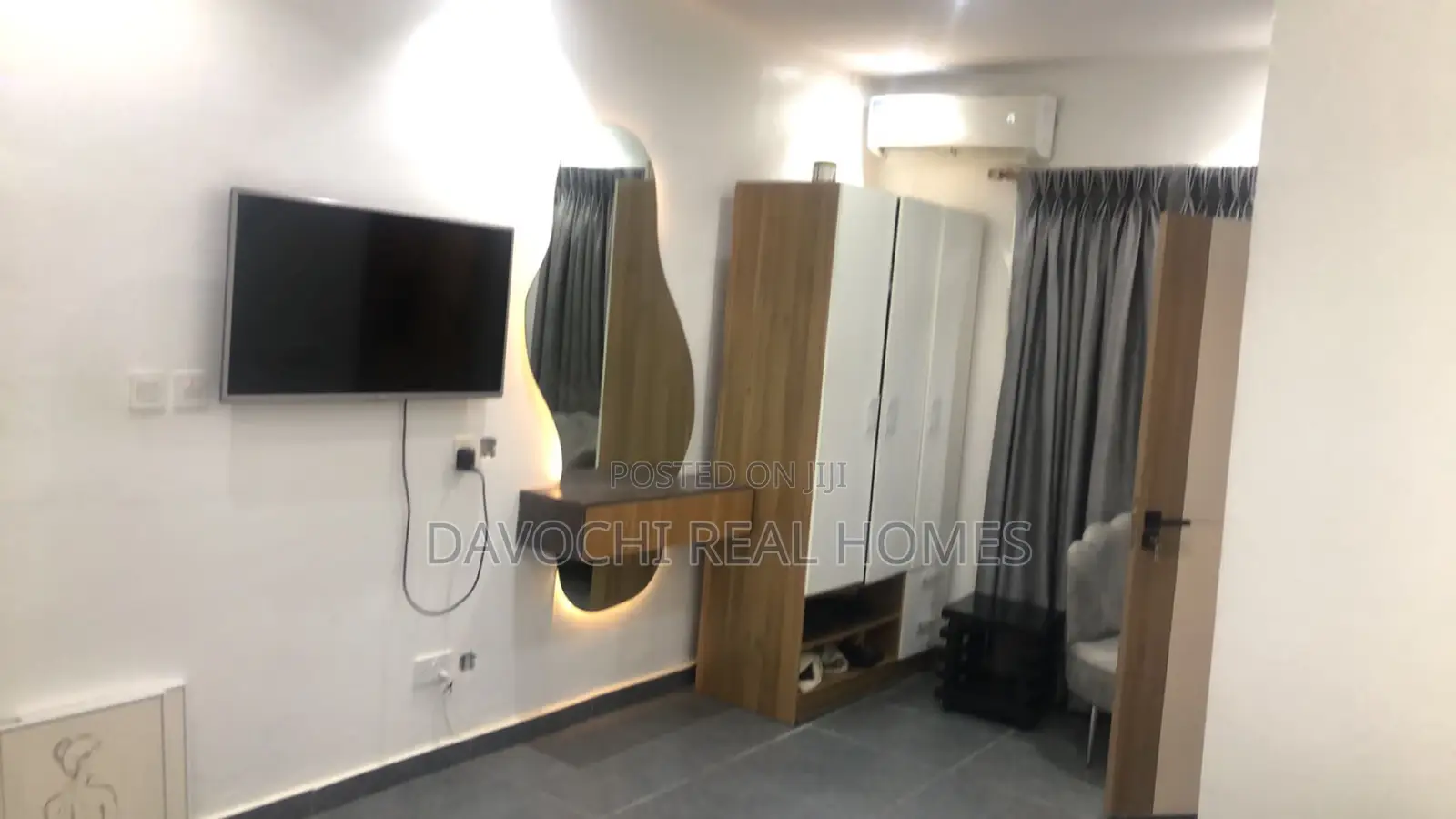 Furnished 1bdrm Apartment in Freedom Way, Lekki for sale in Lekki Phase 1