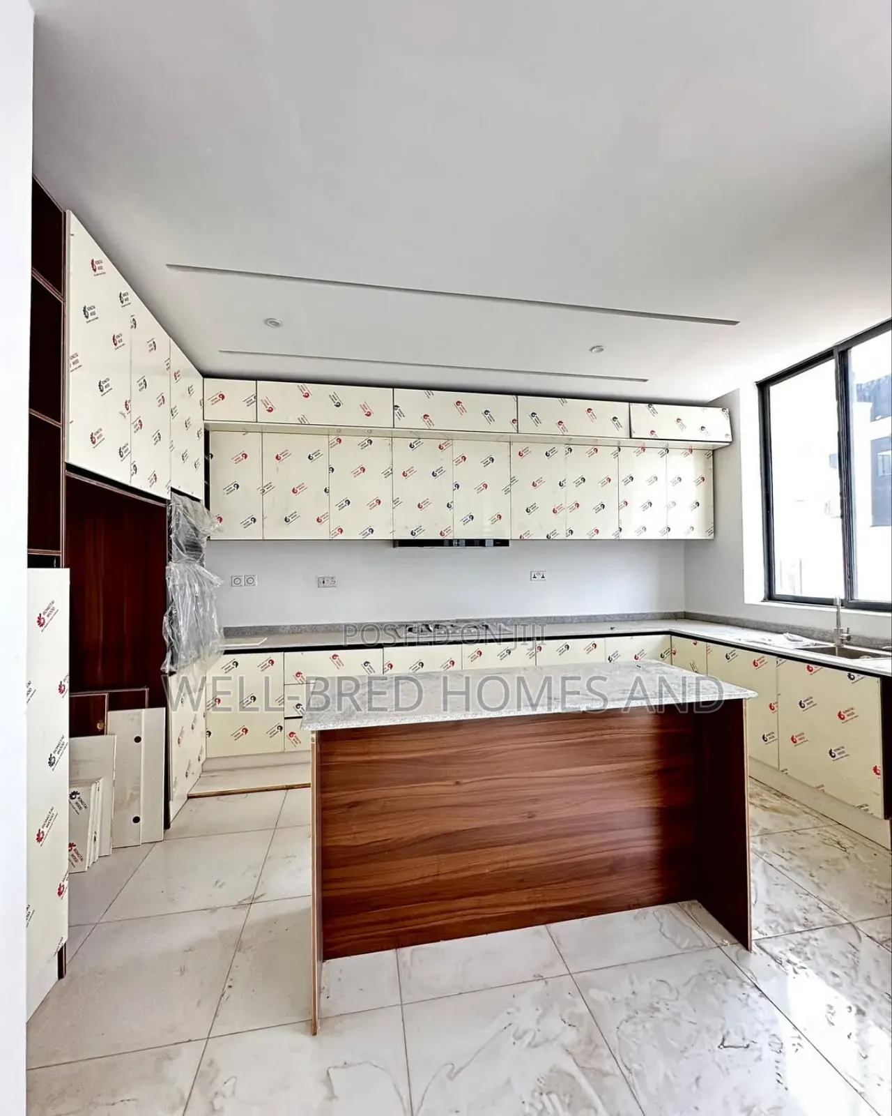 2bdrm Apartment in Ikate for sale in Ikate