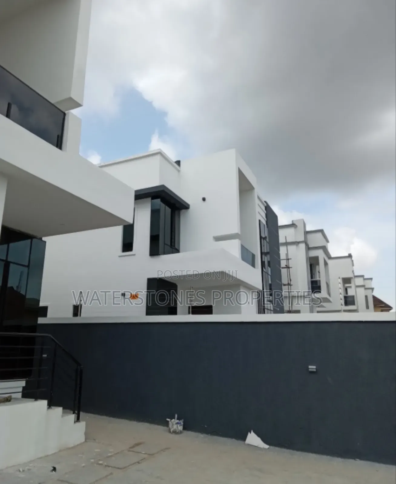 Terrace Duplex For Sale In Asaba in Oshimili South