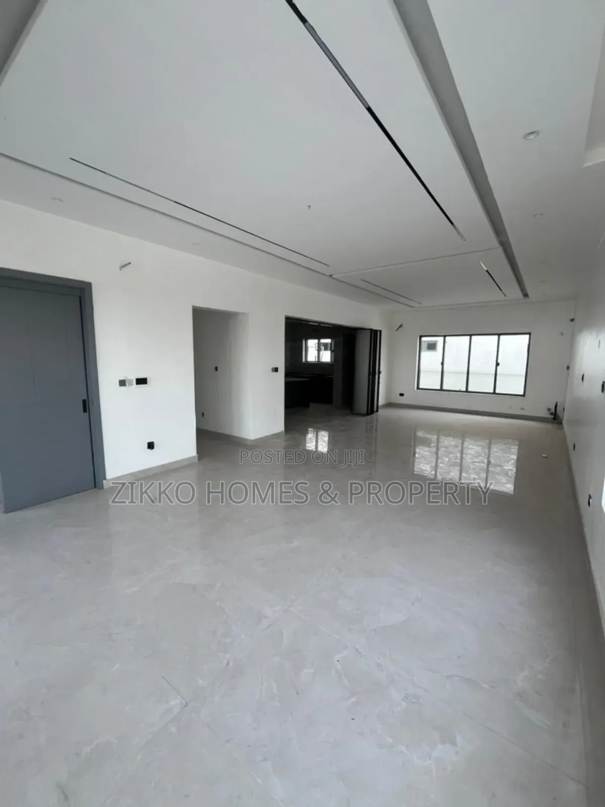 5bdrm Duplex in Royal Gardens Estate, Ajah for sale in Ajah