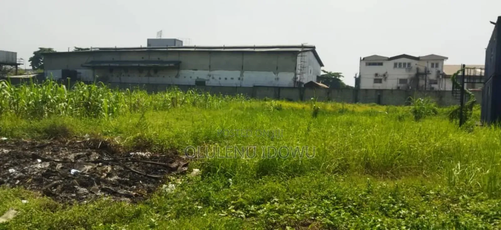 For Sale Warehouse on 2 Accers for Sale at Surulere. in Surulere