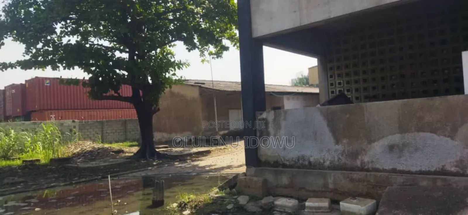 For Sale Warehouse on 2 Accers for Sale at Surulere. in Surulere