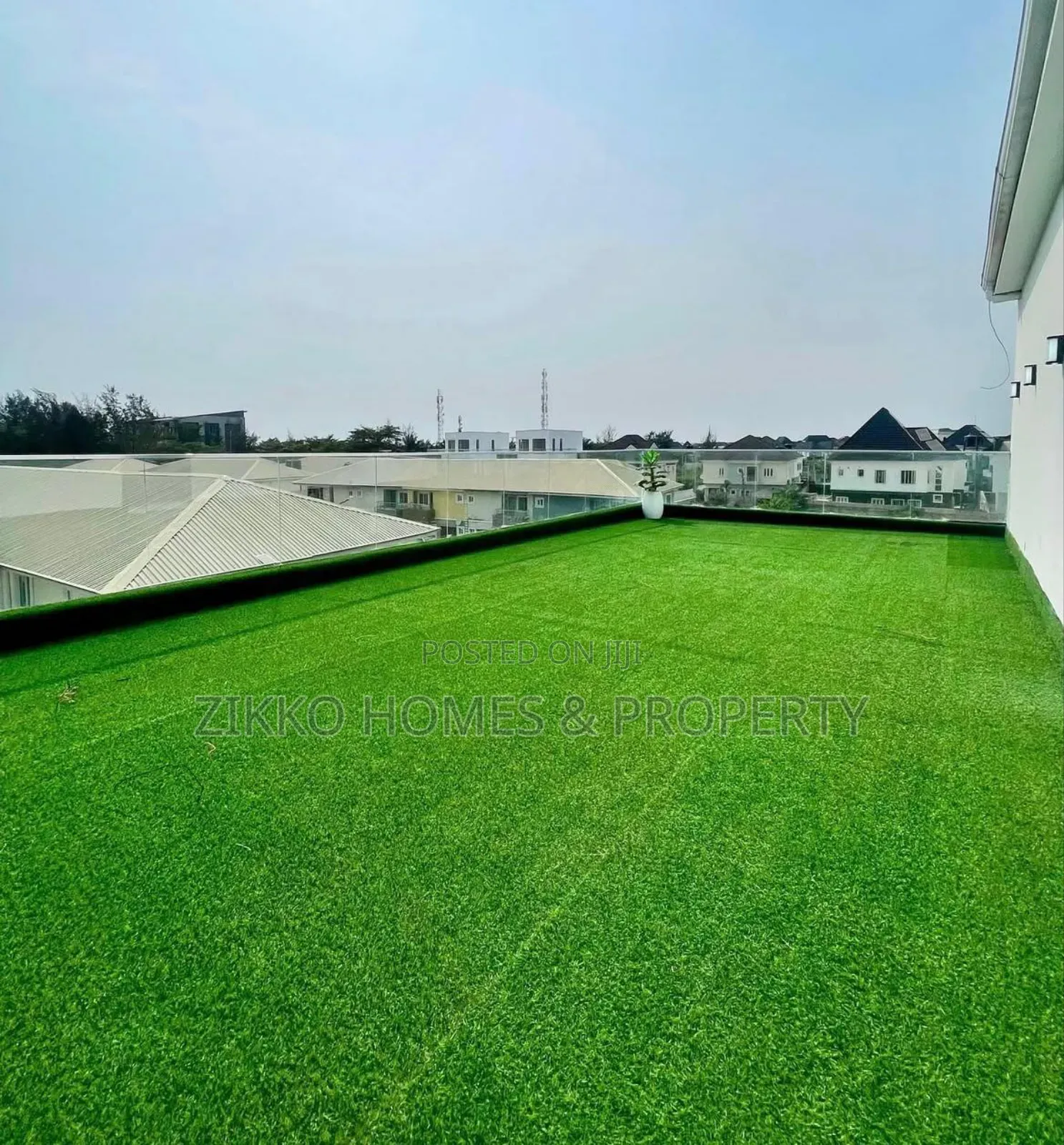 5bdrm Duplex in Lekky County, Lekki for sale in Lekki