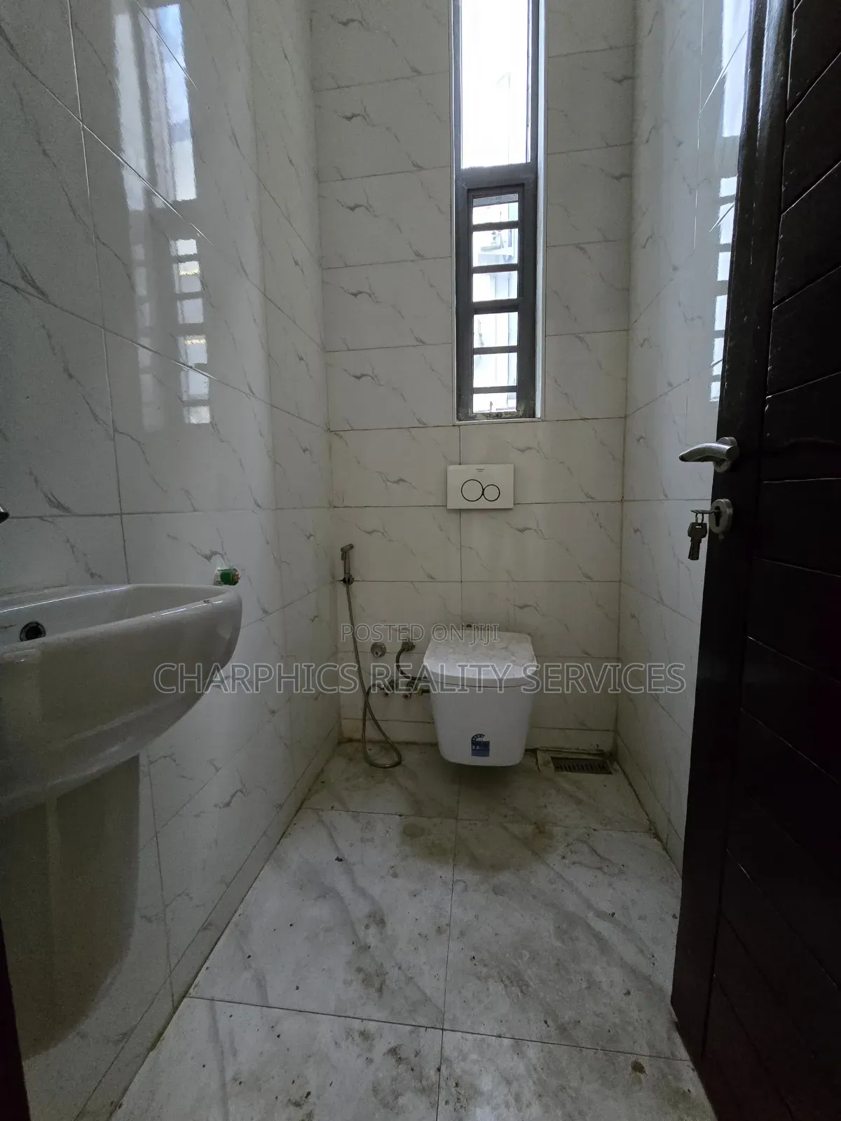 4bdrm Duplex in Ikeja for sale in Ikeja