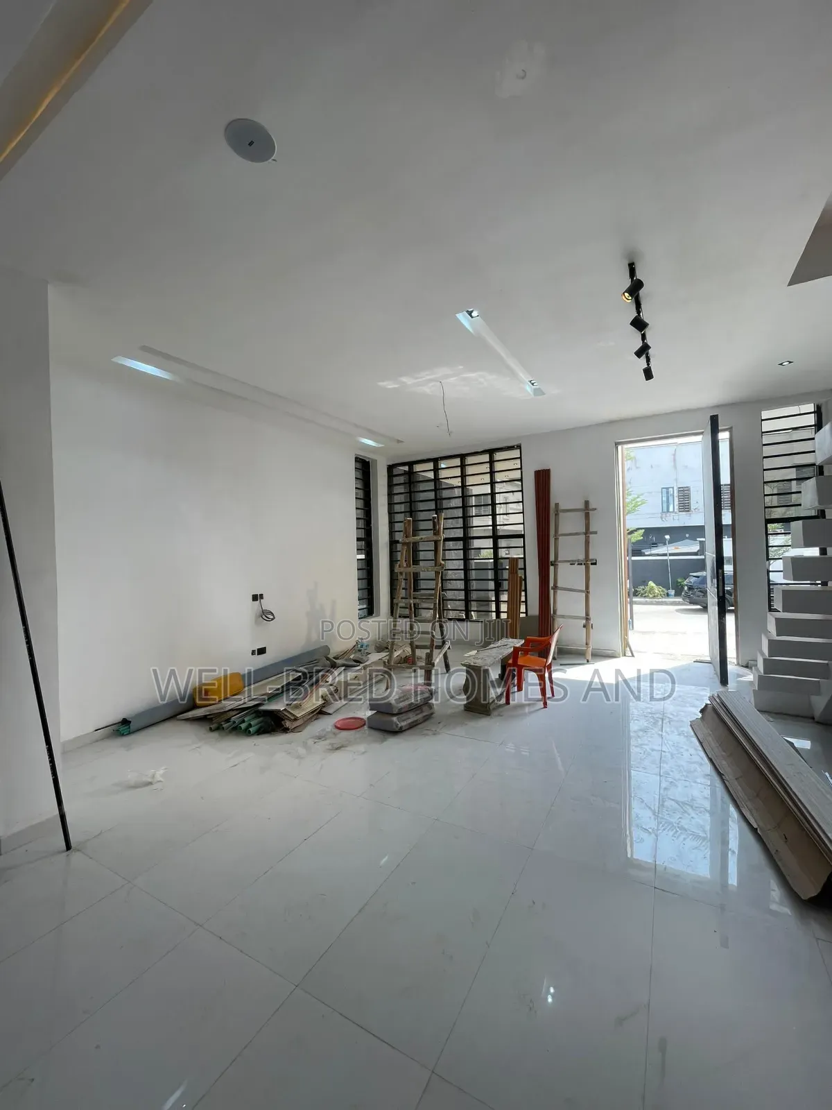 4bdrm Duplex In Lekki For Sale in Lekki