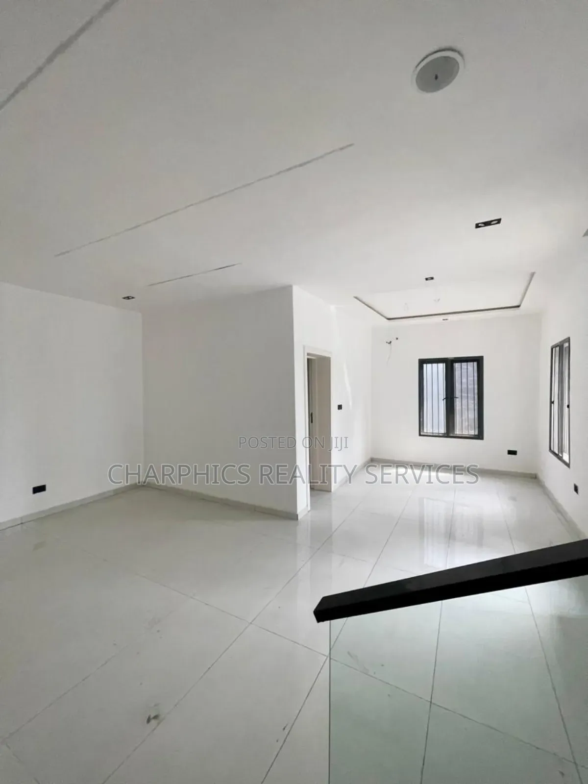 4bdrm Duplex in Lekki Phase 1 for sale in Lekki Phase 1