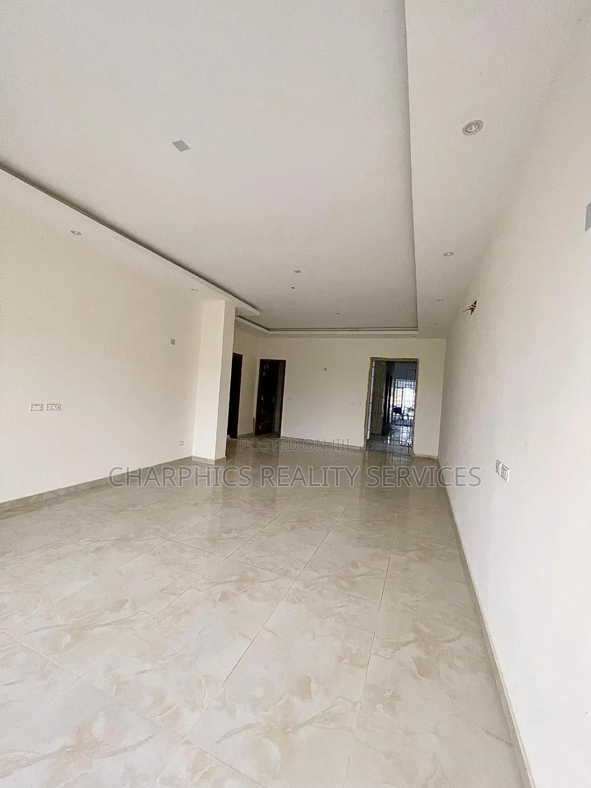 3bdrm Apartment in Victoria Island for sale in Victoria Island