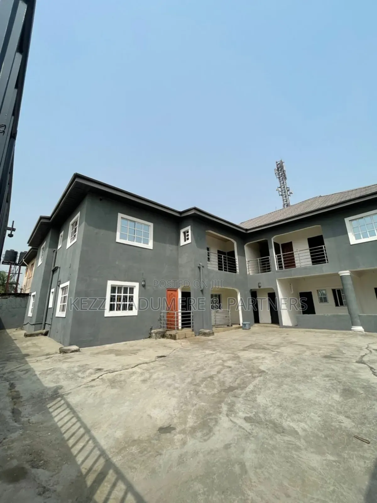 6bdrm Block of Flats in Off Nta Rd , Port for sale in Port-Harcourt