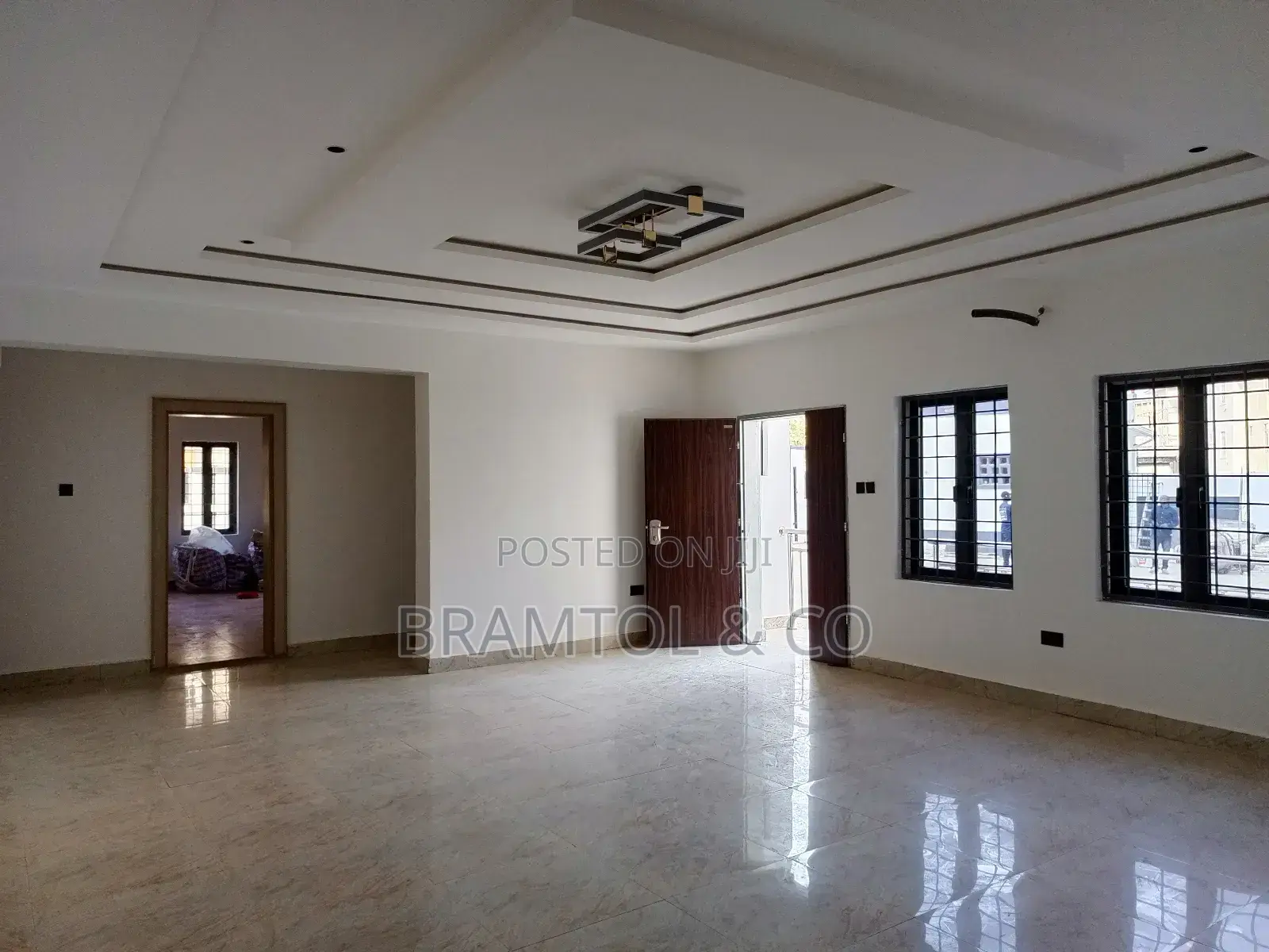 3bdrm Block of Flats in Durumi for rent in Durumi