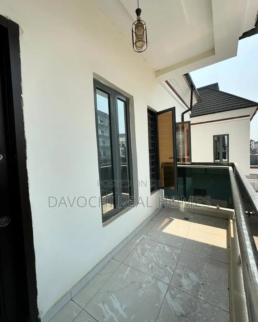 5bdrm Duplex in Ikate for rent in Ikate