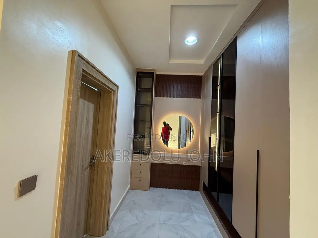 4bdrm Townhouse/Terrace in Zone 4 / Wuse for Sale in Zone 4 / Wuse