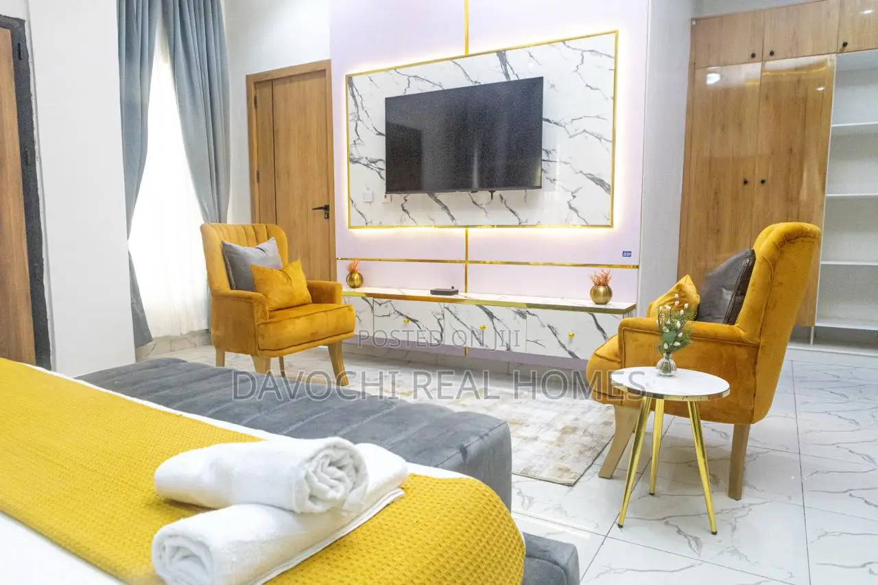 4 Bedroom Semi Detached House in Lekki Phase 1