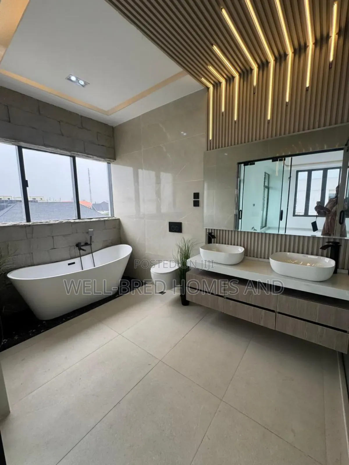 4bdrm Maisonette in Lekki Phase 1 for sale in Lekki Phase 1