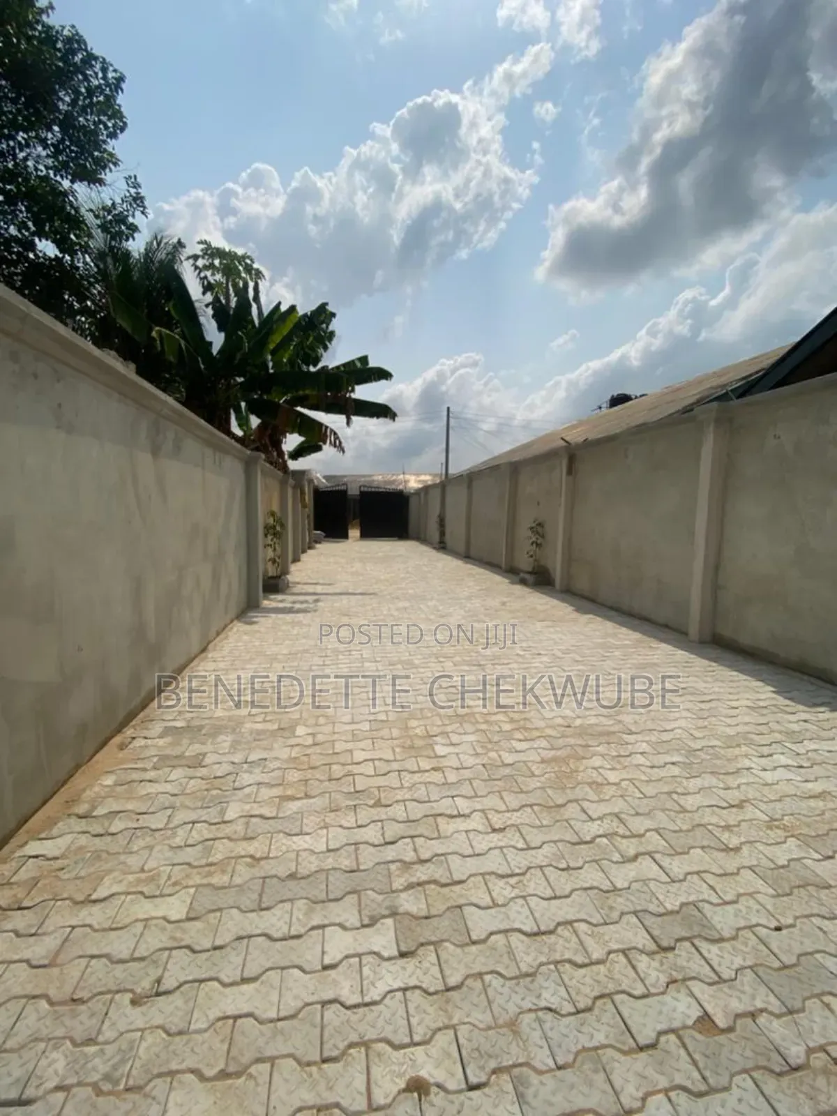 Furnished 3bdrm Bungalow in Nkpolu, Port-Harcourt for sale in Port-Harcourt