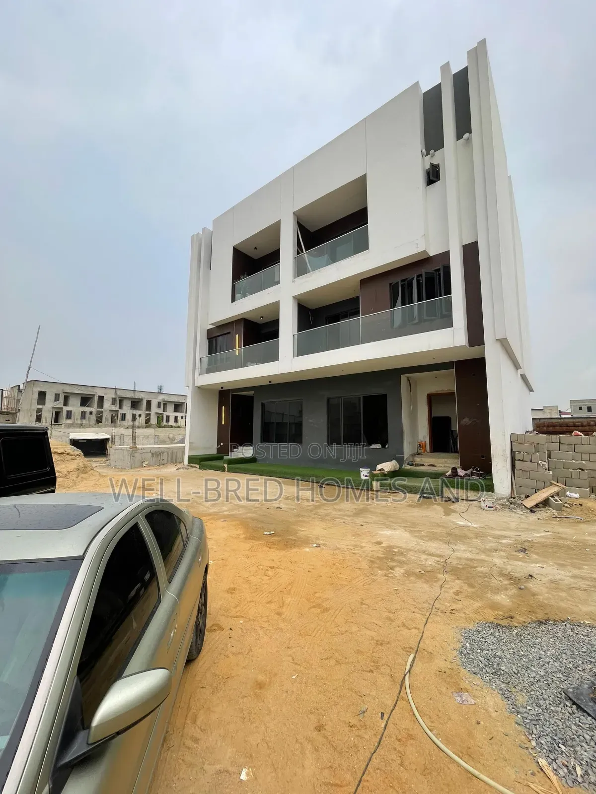 4bdrm Duplex in Ikate for sale in Ikate