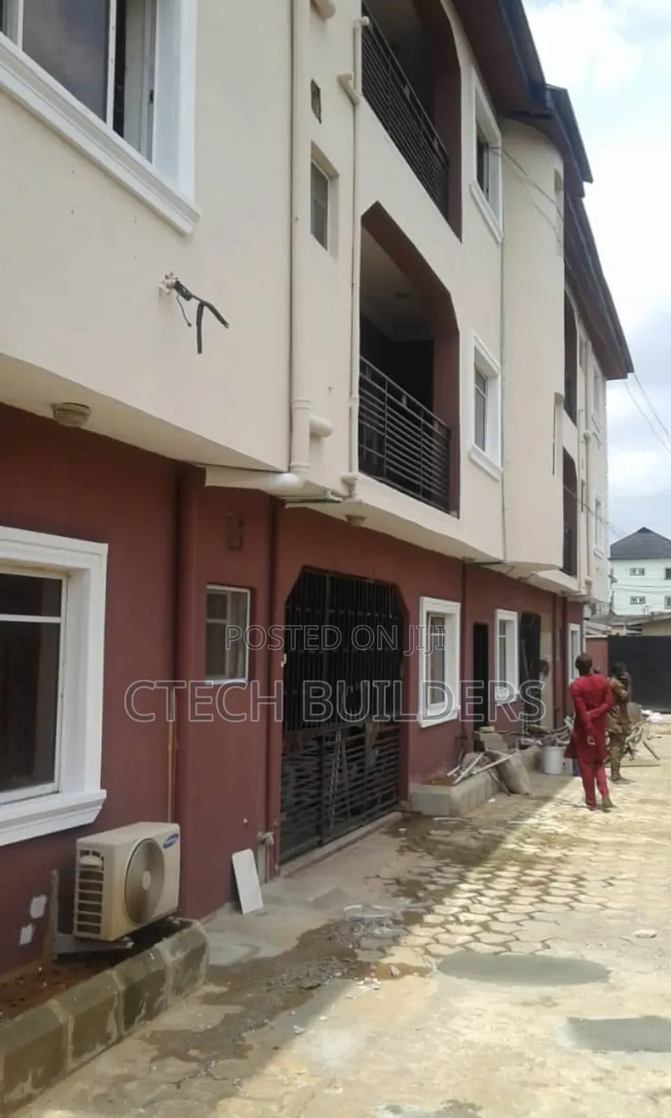 3bdrm Block of Flats in Benin City for sale in Benin City
