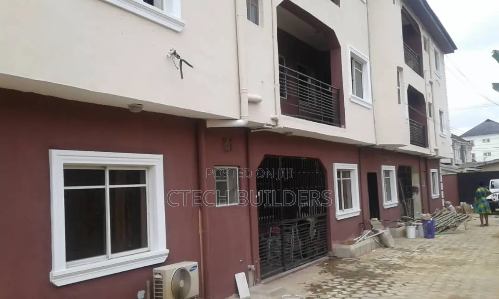 3bdrm Block of Flats in Benin City for sale in Benin City