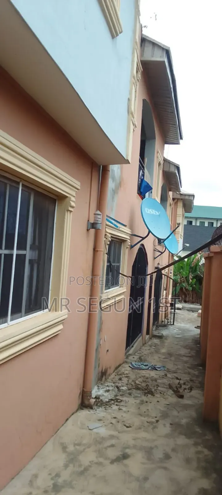 12bdrm Block of Flats in Ire Akari Ajinde, Akala Express for sale in Akala Express