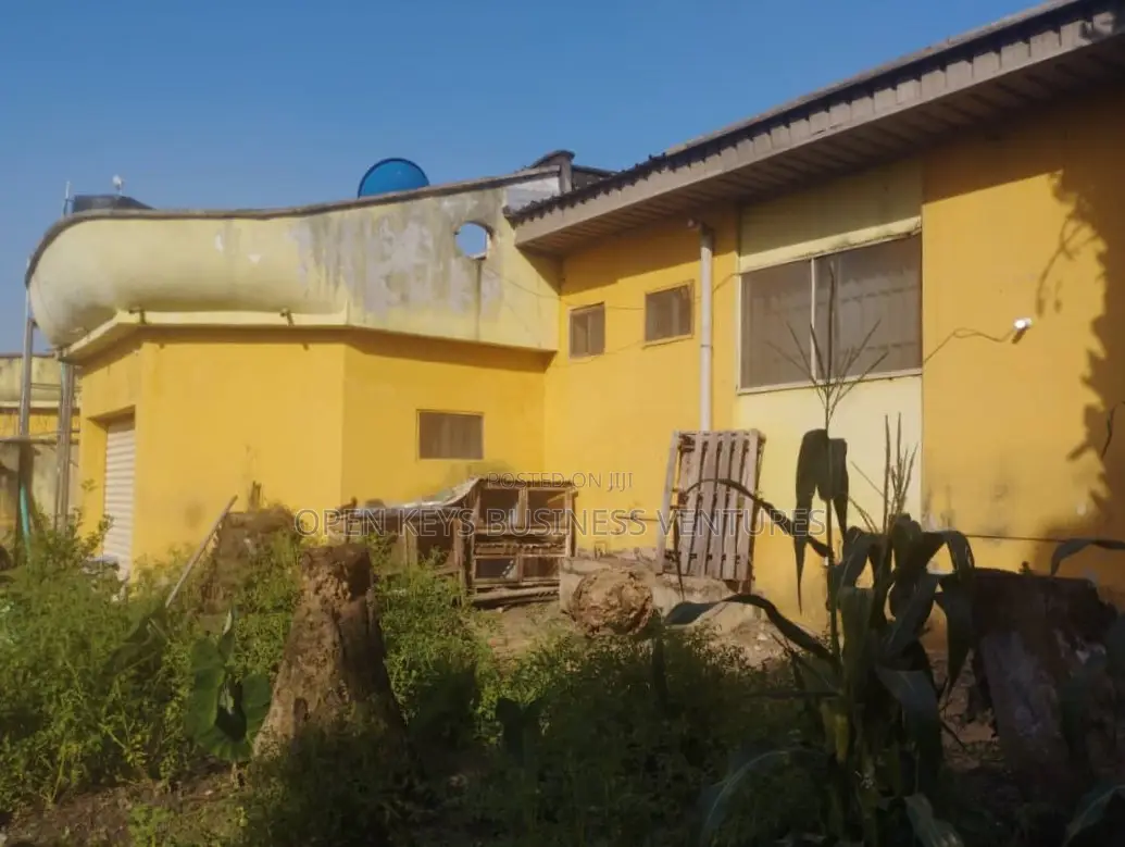2bdrm Bungalow in Adenihun, Agodi for sale in Agodi