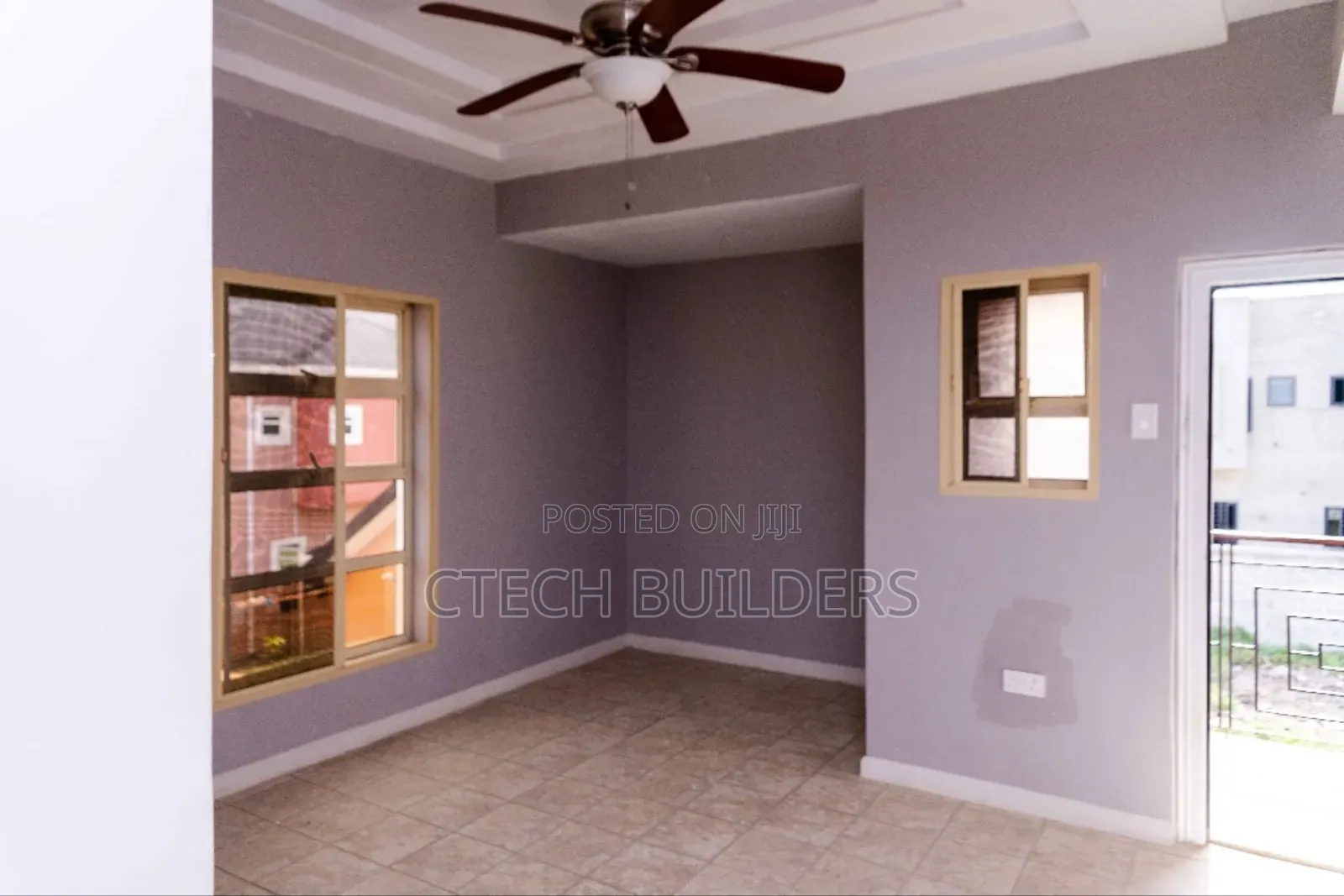 3bdrm Block of Flats in Benin City for sale in Benin City