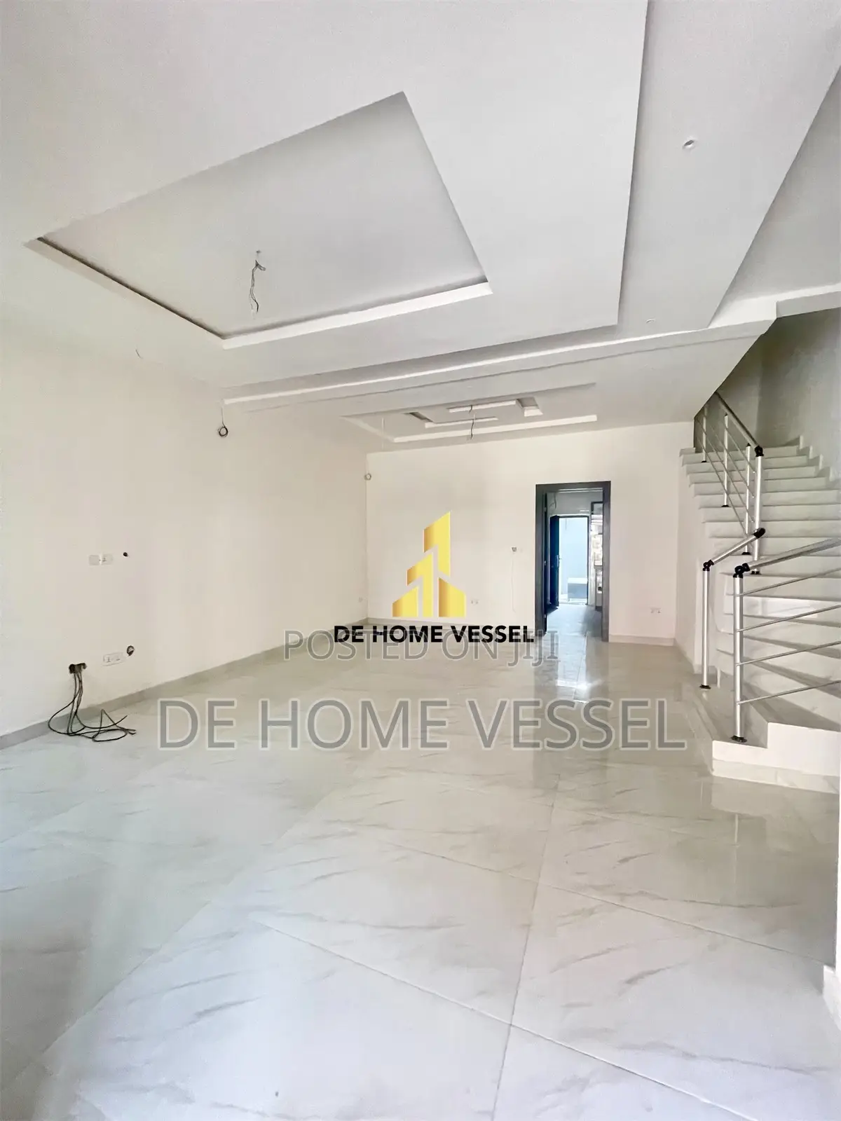 4bdrm Townhouse/Terrace in Ikate for sale in Ikate