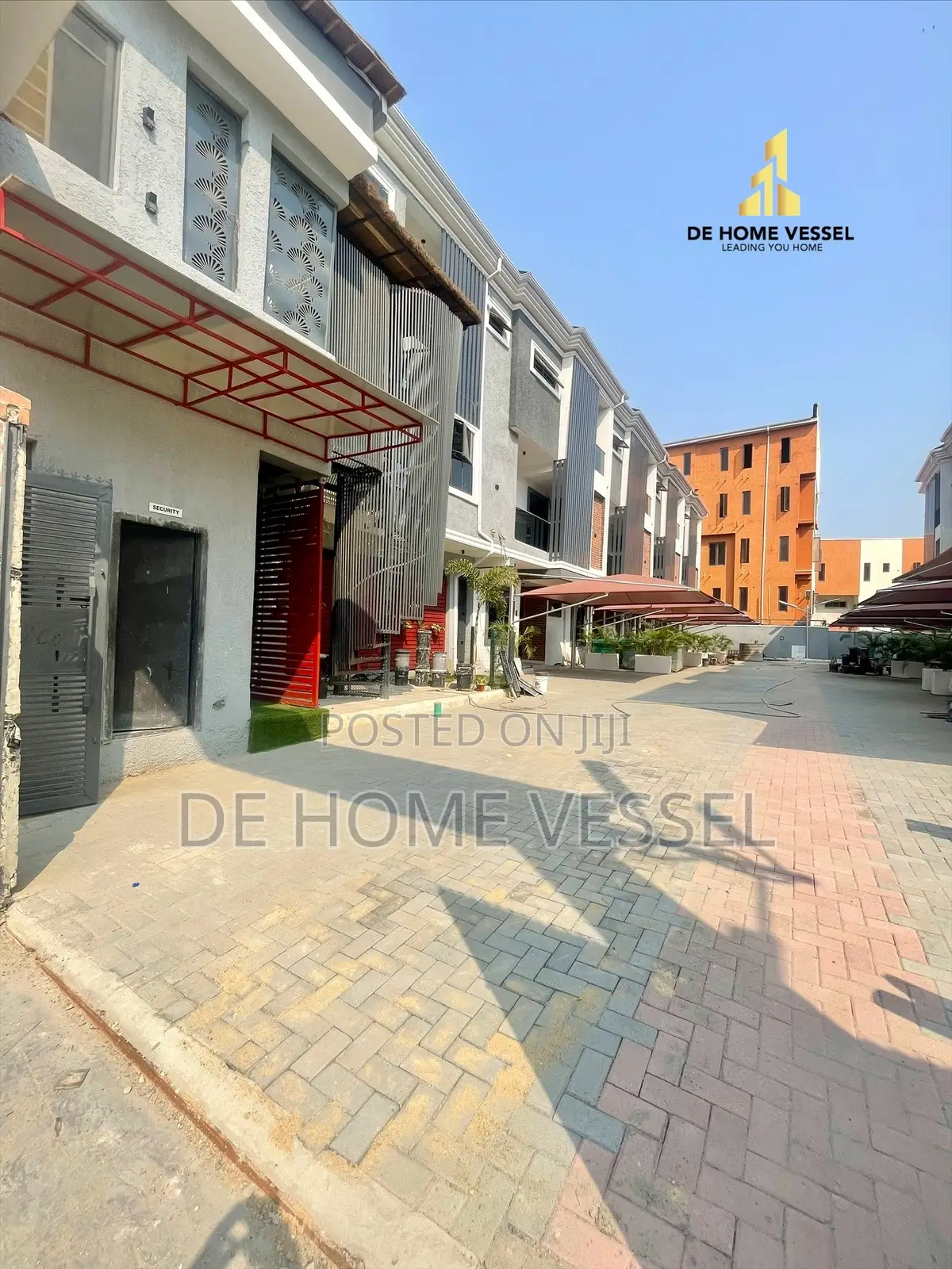 4bdrm Townhouse/Terrace in Ikate for sale in Ikate