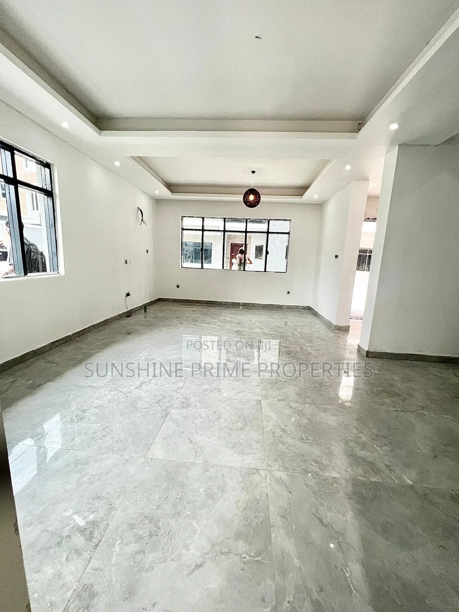 5bdrm Duplex in Ikate Elegunshi for sale in Ikate-Elegushi
