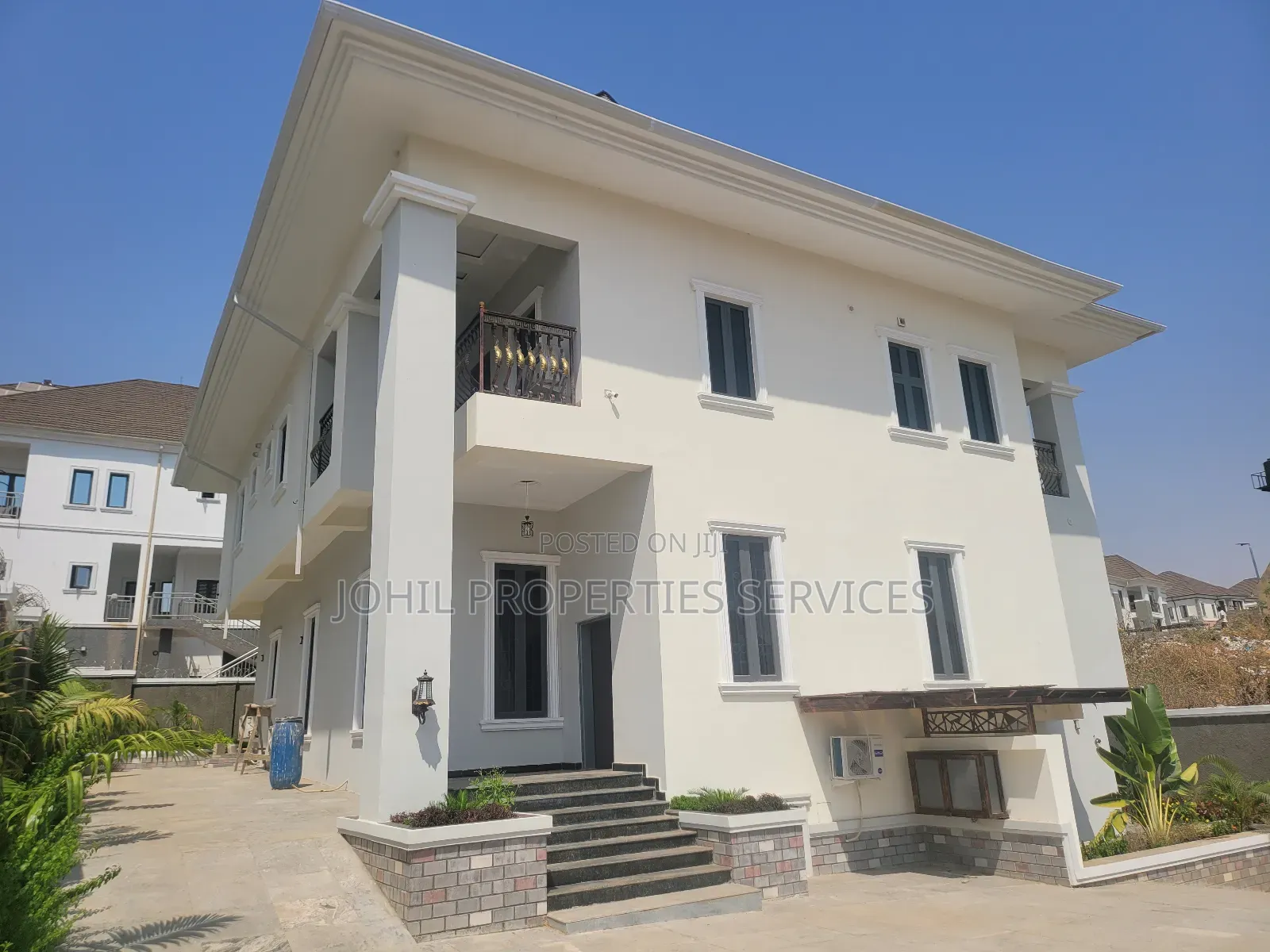 5bdrm Duplex in Naf Valley Estate, Asokoro for sale in Asokoro
