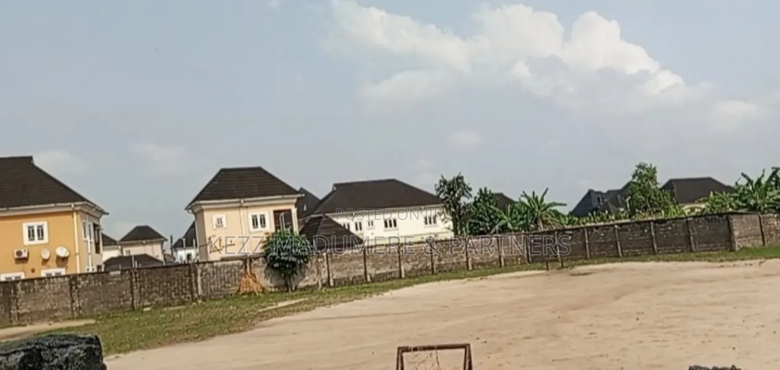 For Sale : 3 Plots on G.U.Aker Major Road,Eliozu in Port-Harcourt