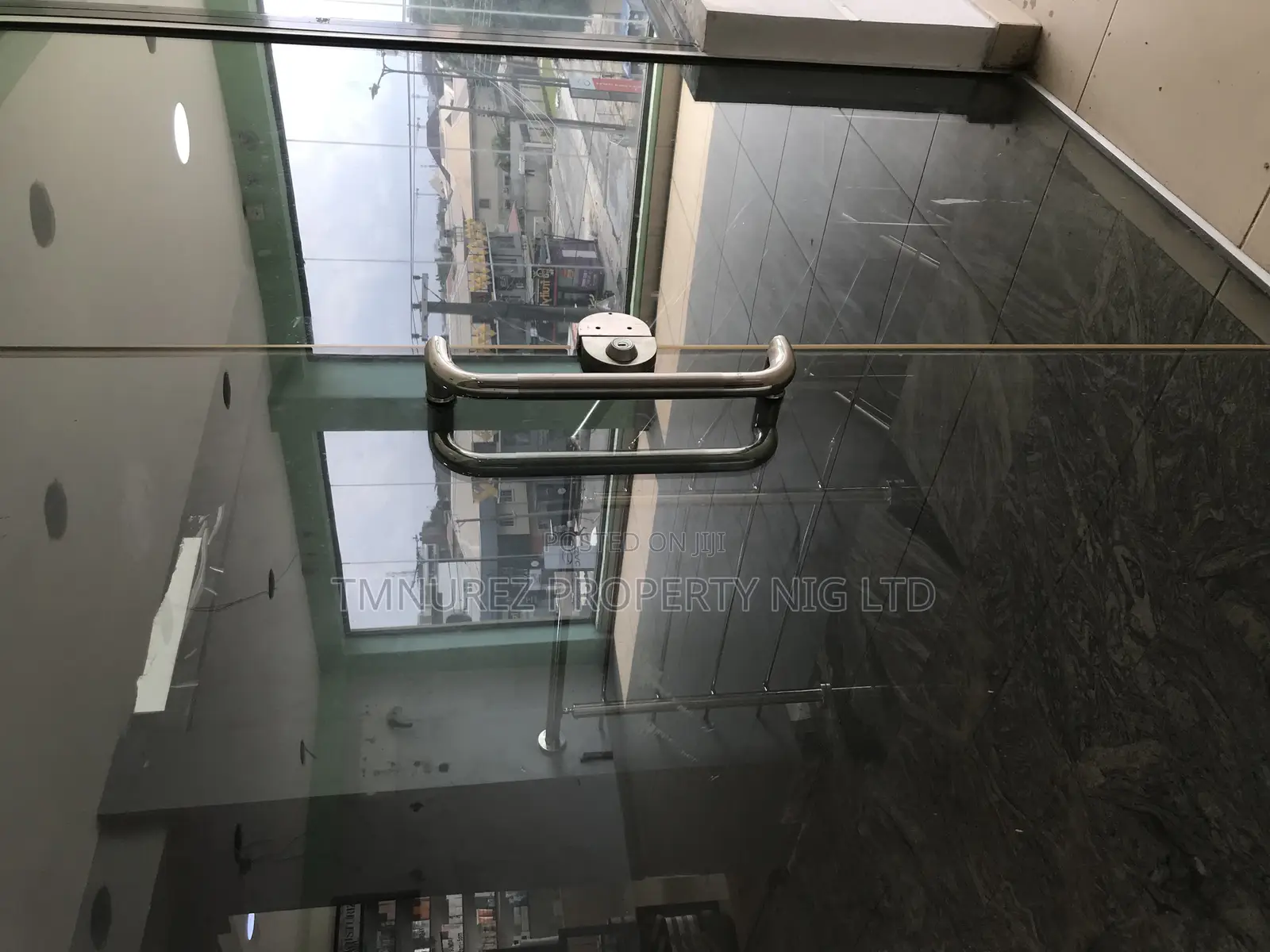 Showroom Shop Open Space for Rent in Lekki Phase 1