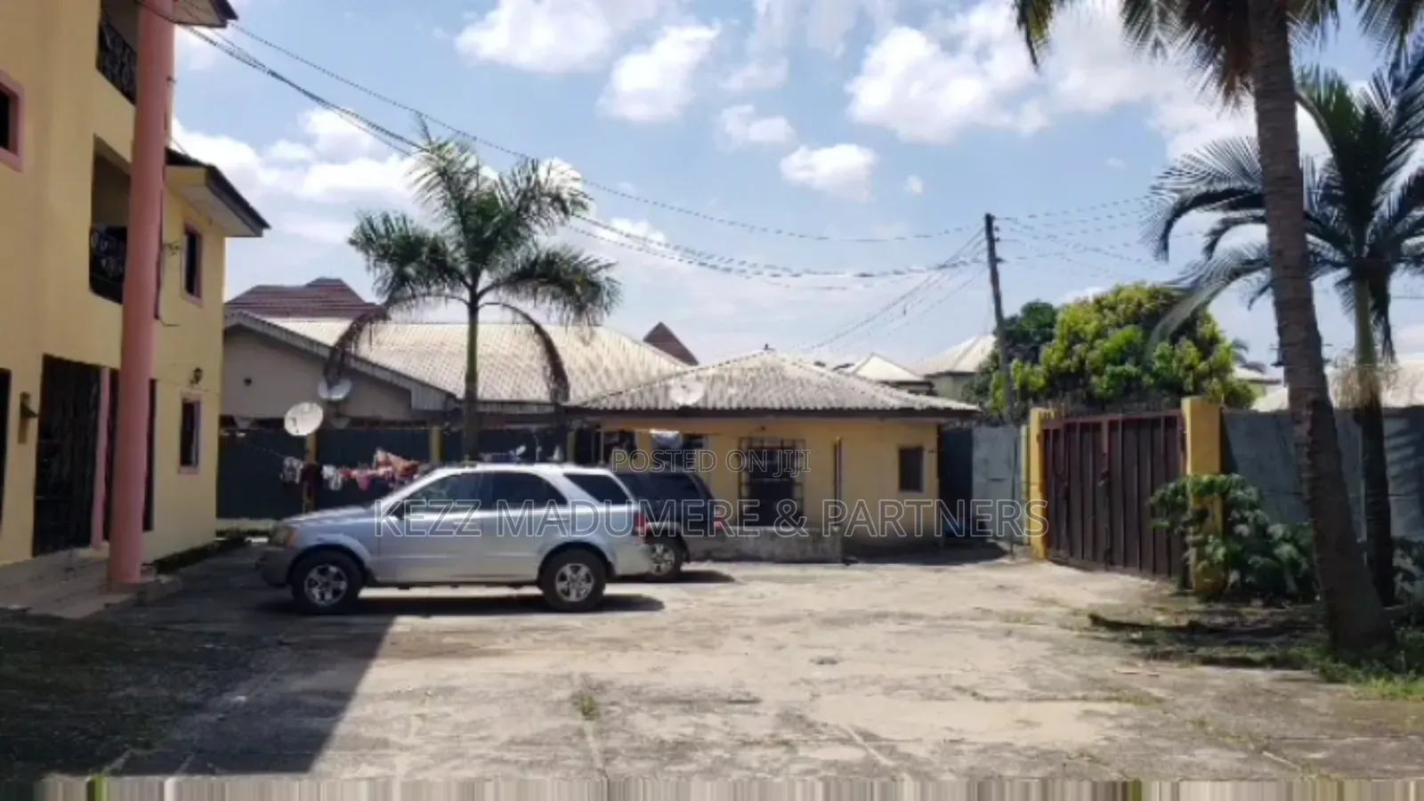 7bdrm Block of Flats in Rumuduru, Port for sale in Port-Harcourt