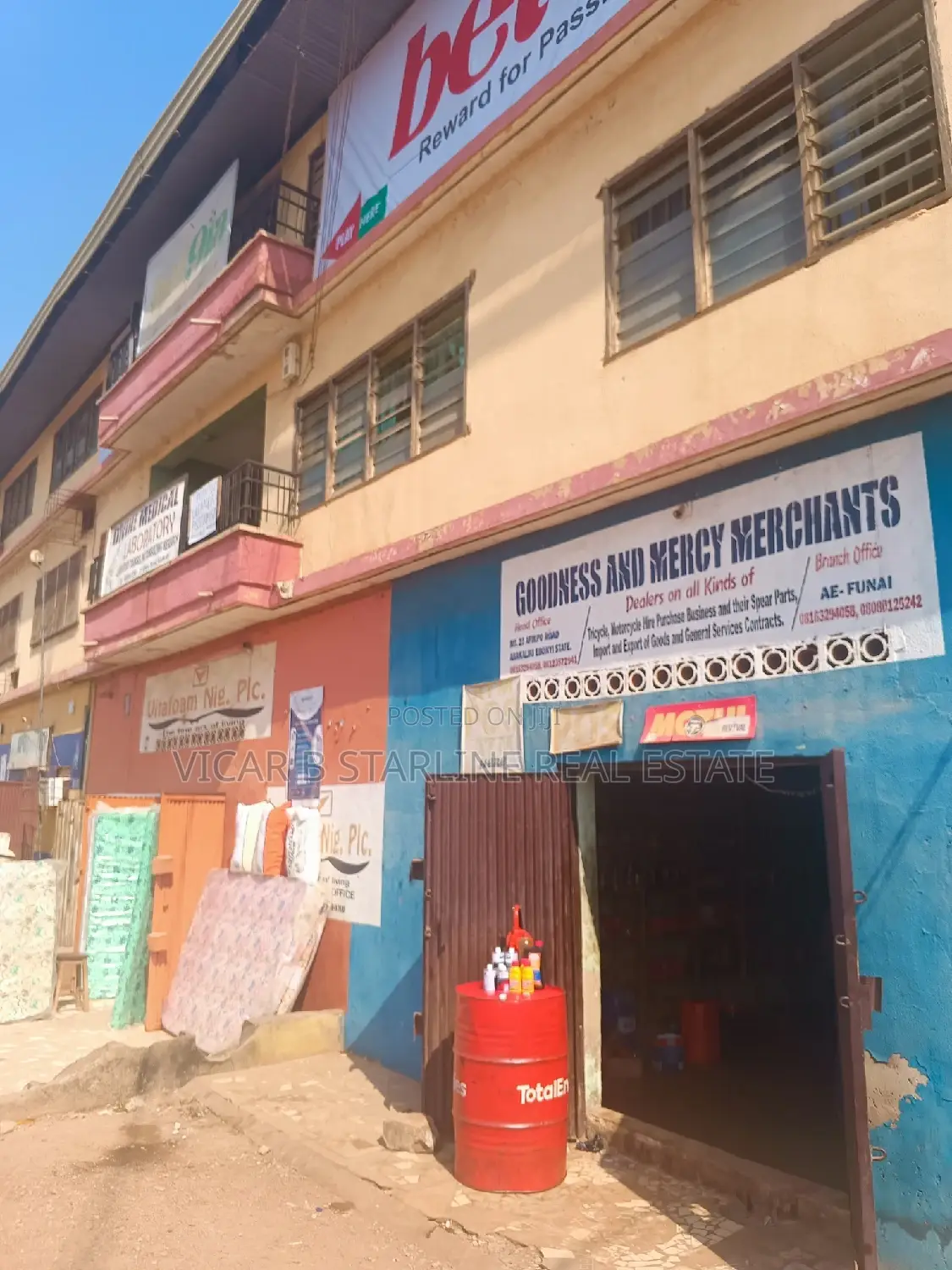 This House on 2 Plots of Land at Afikpo Road for Sale in Ebonyi