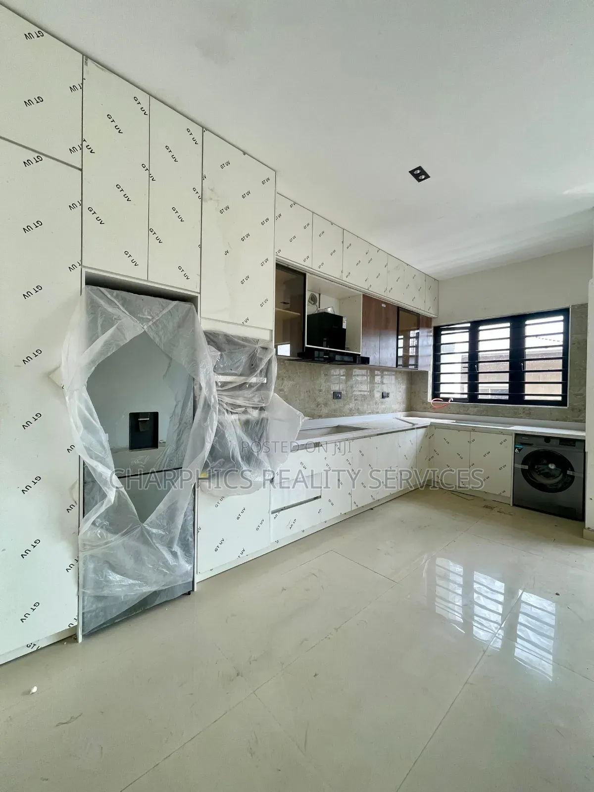 2bdrm Apartment in Ikate for sale in Ikate