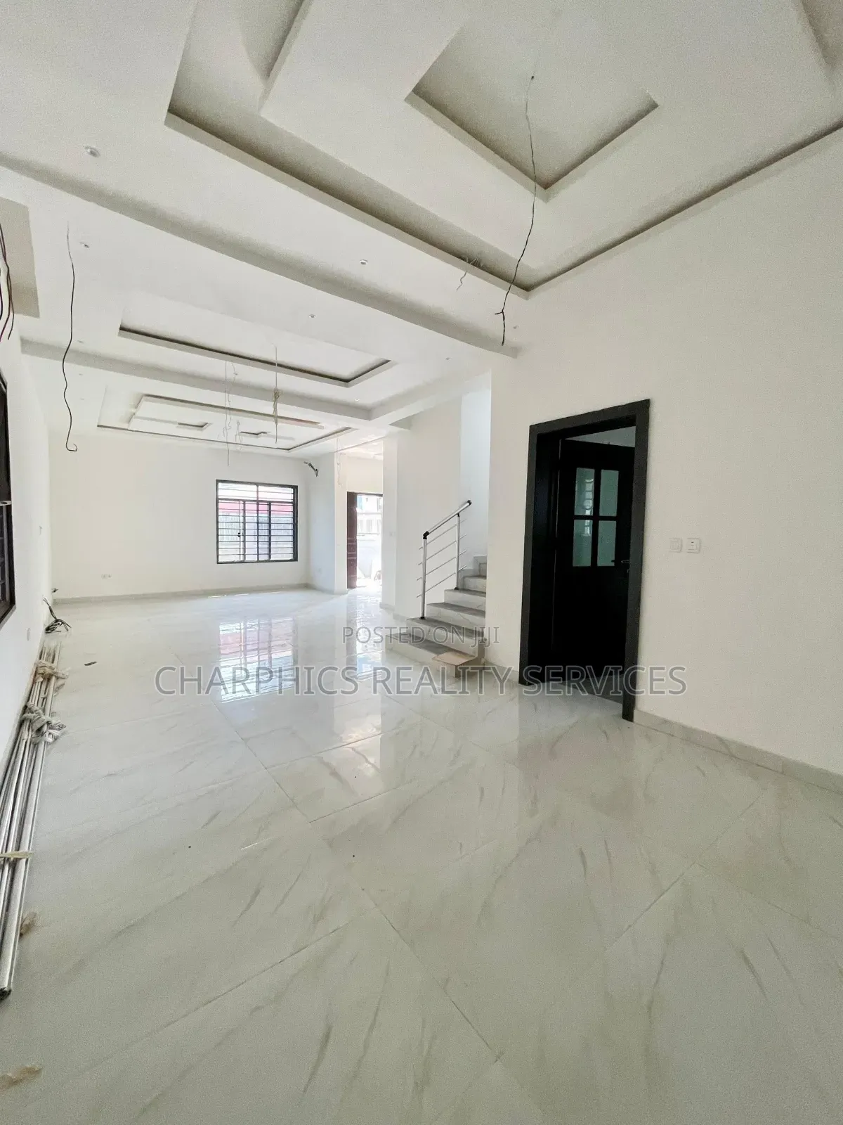 5bdrm Duplex in Ikate for sale in Ikate