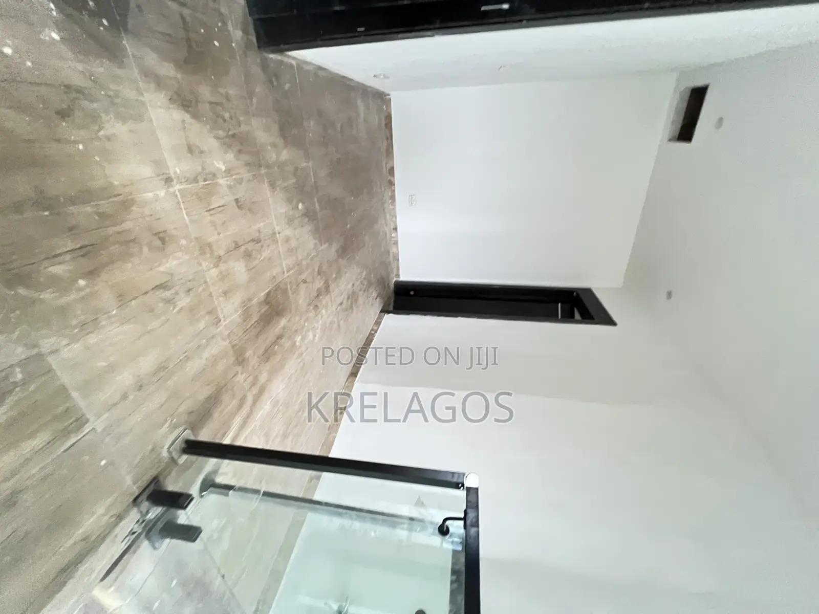 5bdrm Duplex in Orchid, Chevron for sale in Chevron