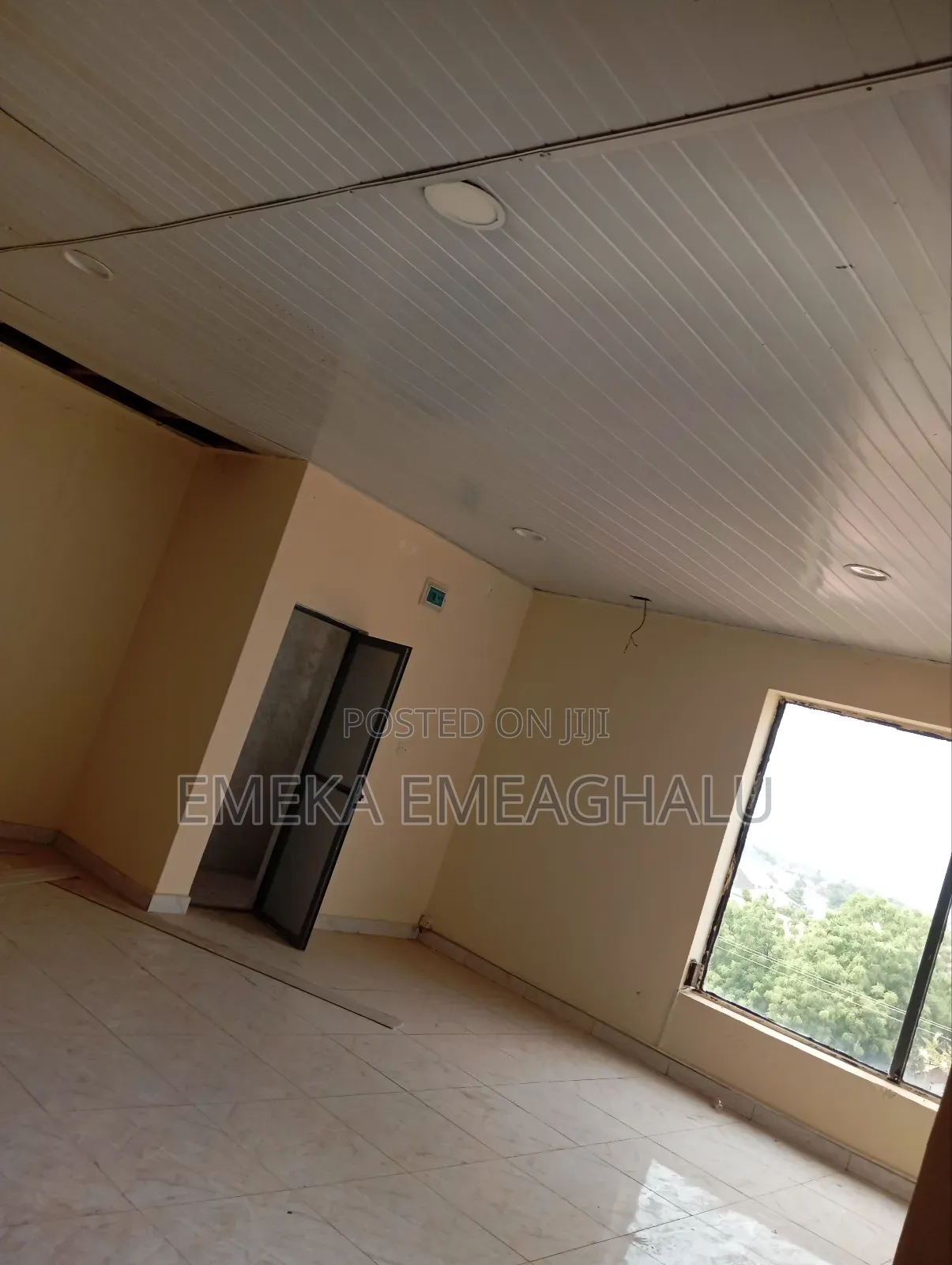 Large Shop Space in Enugu