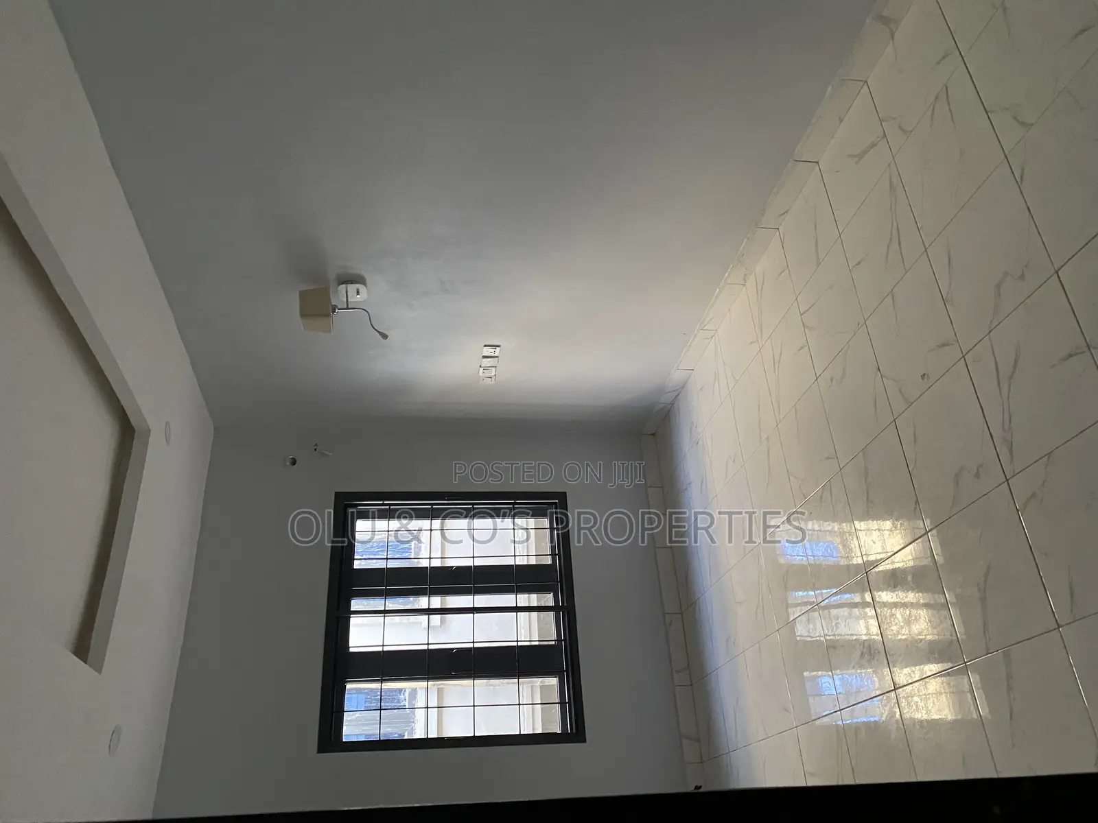 2bdrm Block of Flats in Palm Height Estate, Lugbe District for rent in Lugbe District