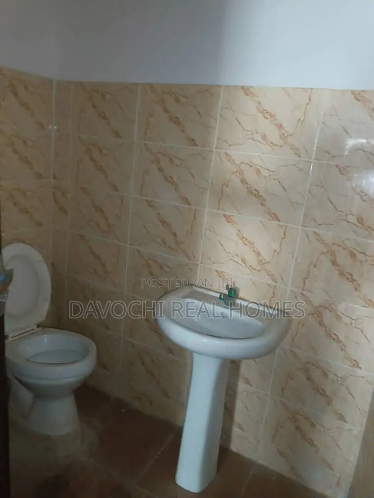 3bdrm Apartment in Gbangbala, Ikate, Lekki Phase 1 for rent in Lekki Phase 1