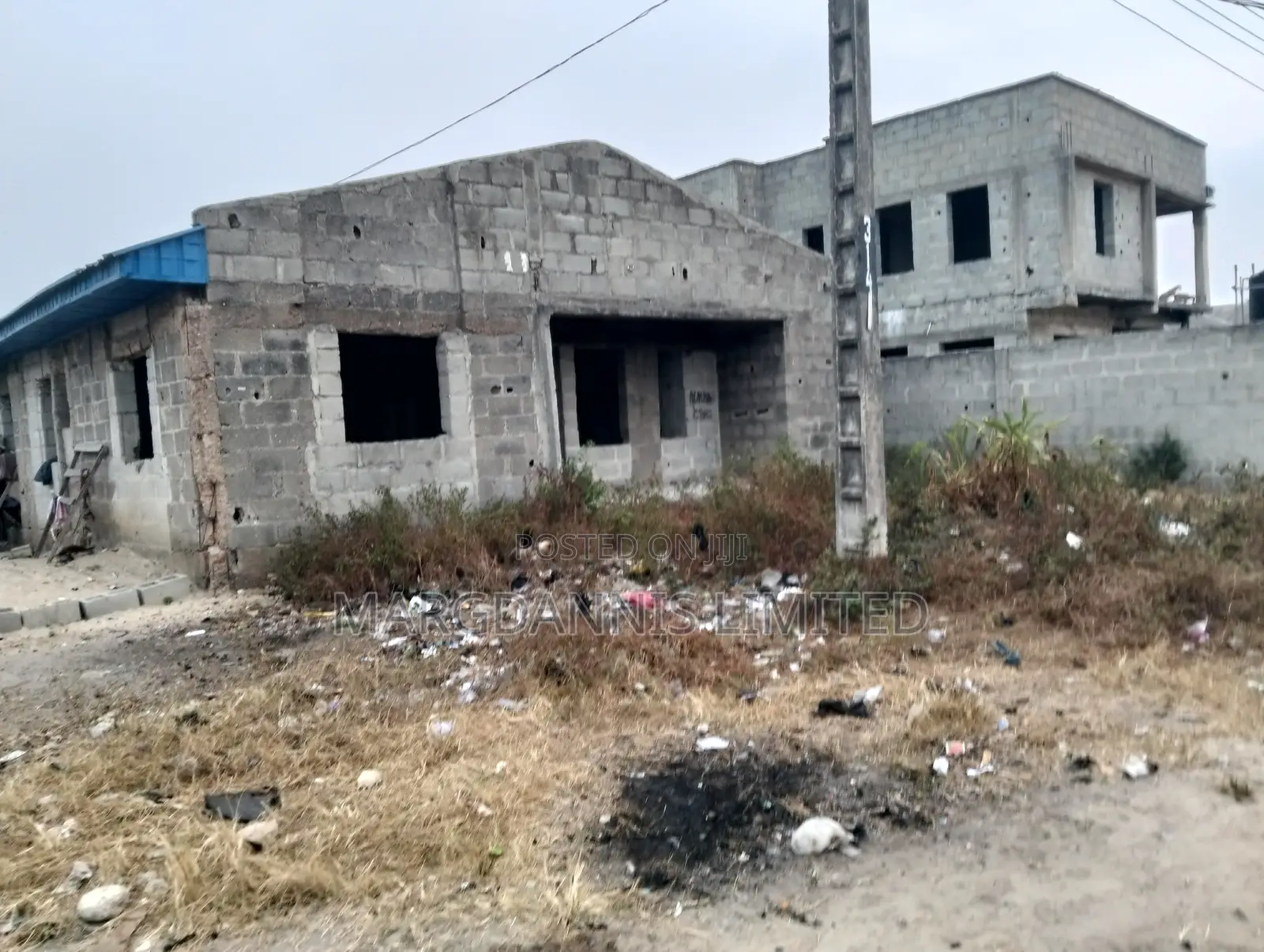 6bdrm Bungalow in Ibeshe for sale in Ibeshe / Ikorodu