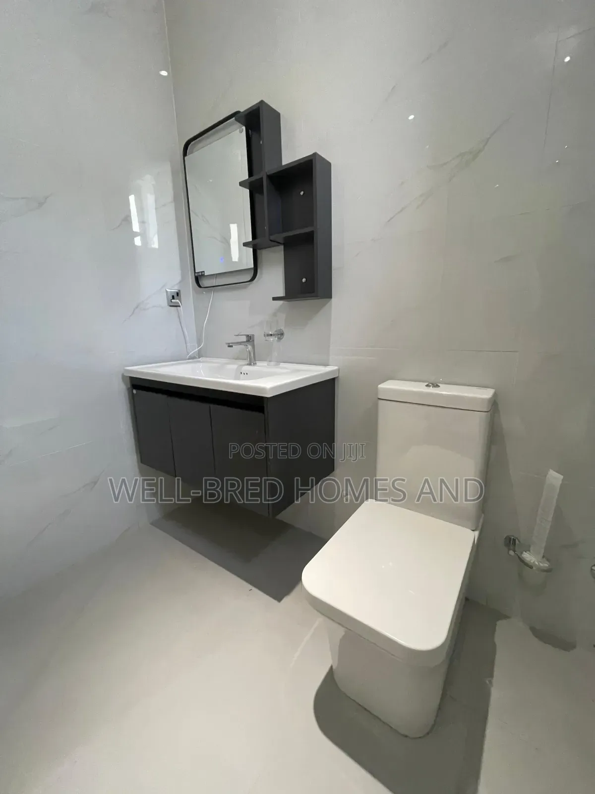 6bdrm Duplex in Lekki Phase 1 for sale in Lekki Phase 1