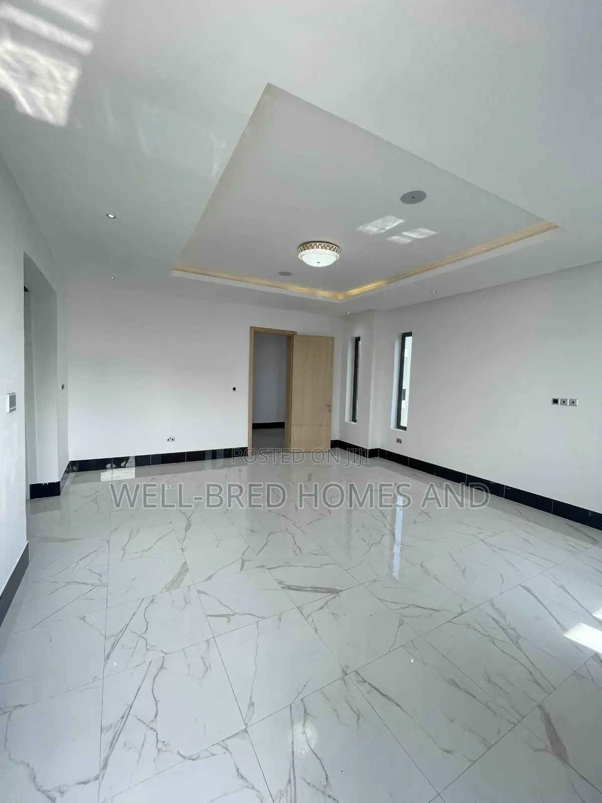 6bdrm Duplex in Lekki Phase 1 for sale in Lekki Phase 1